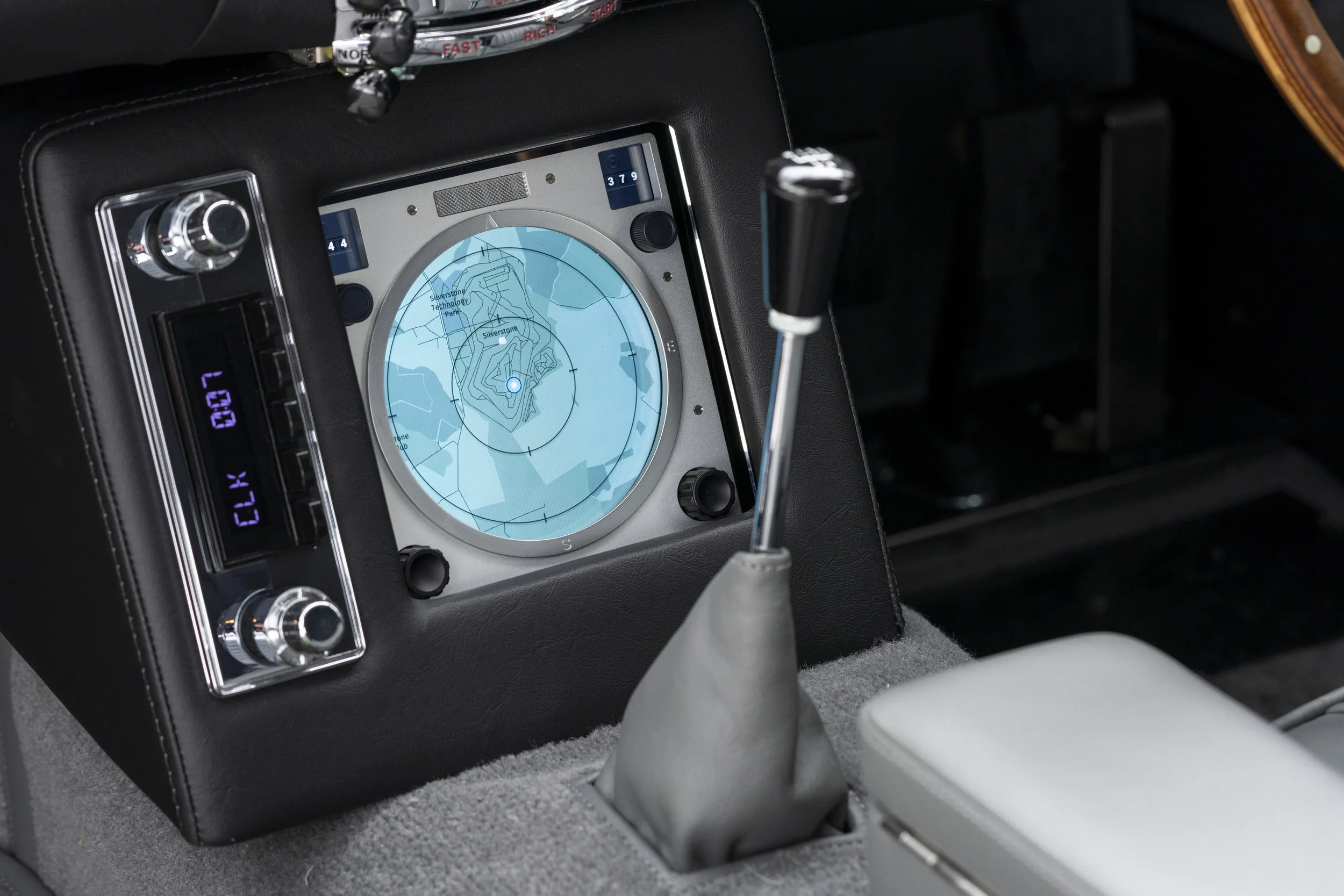 Aston_Martin_DB5_Goldfinger_Continuation (7).jpg