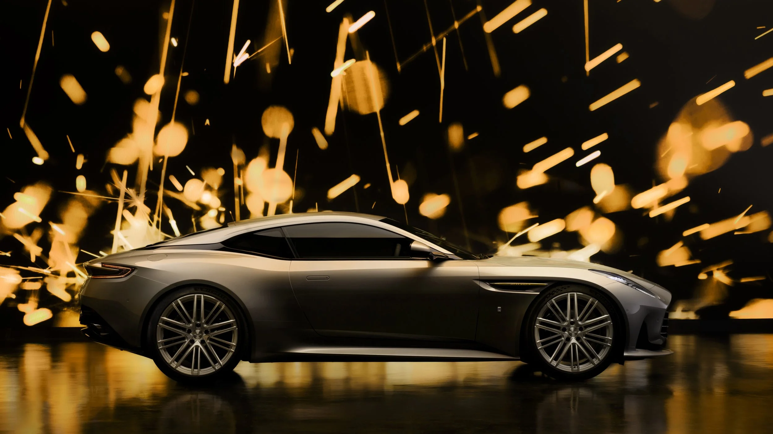 Aston_Martin_DB12_Goldfinger_Edition (3).jpg