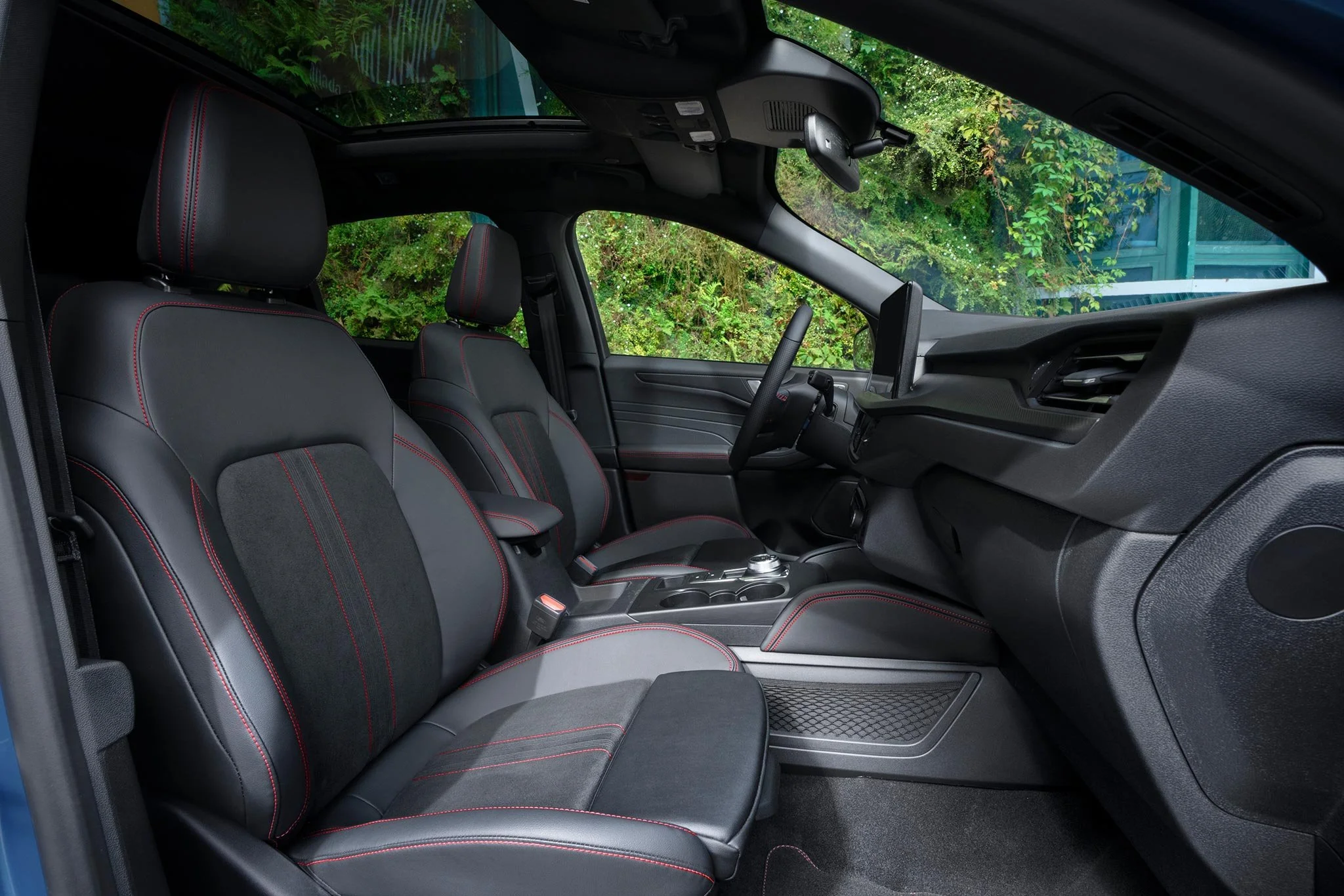 Ford Kuga (13).jpg