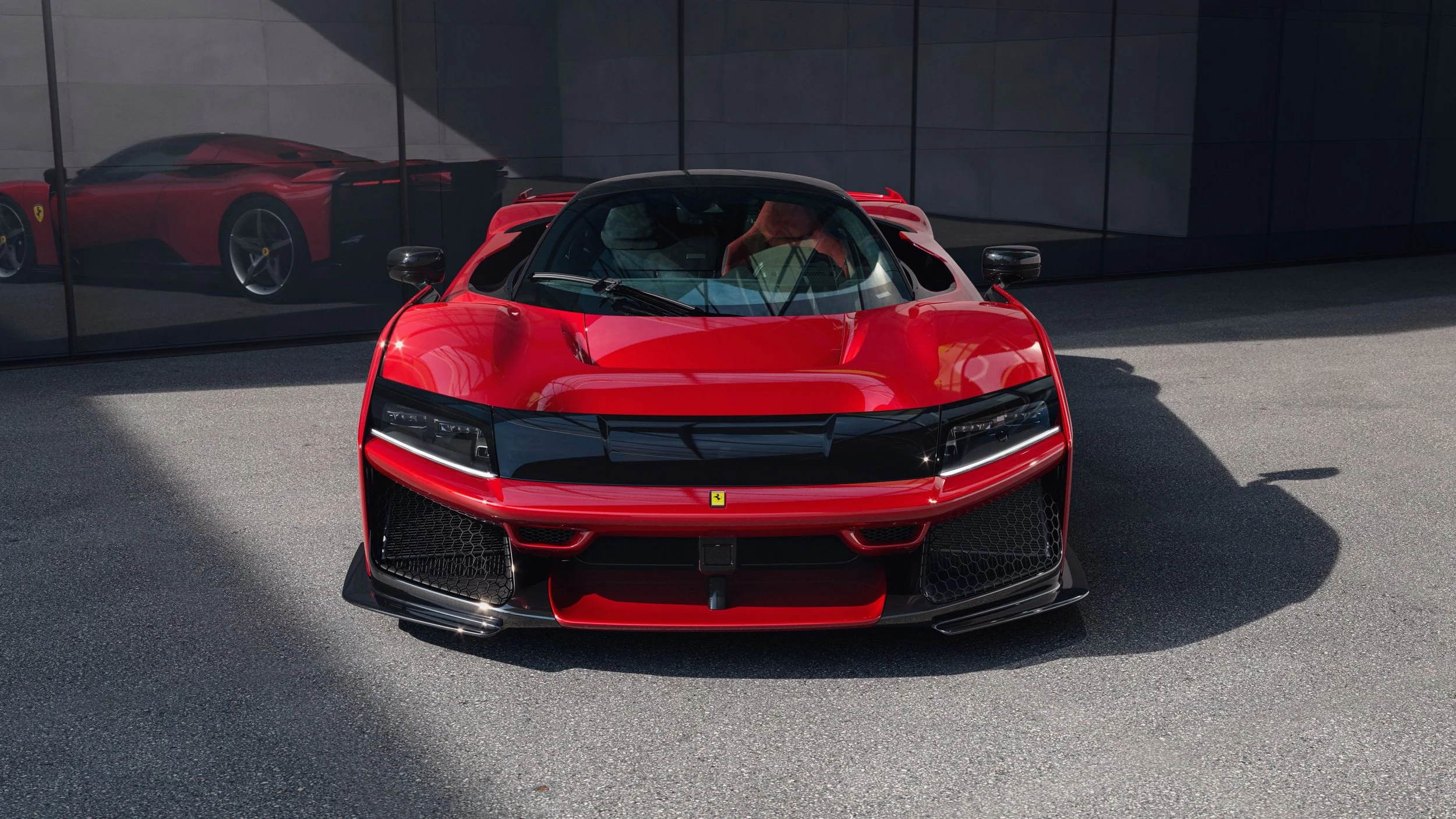 F80__Ferrari’s_new_supercar (7).jpg