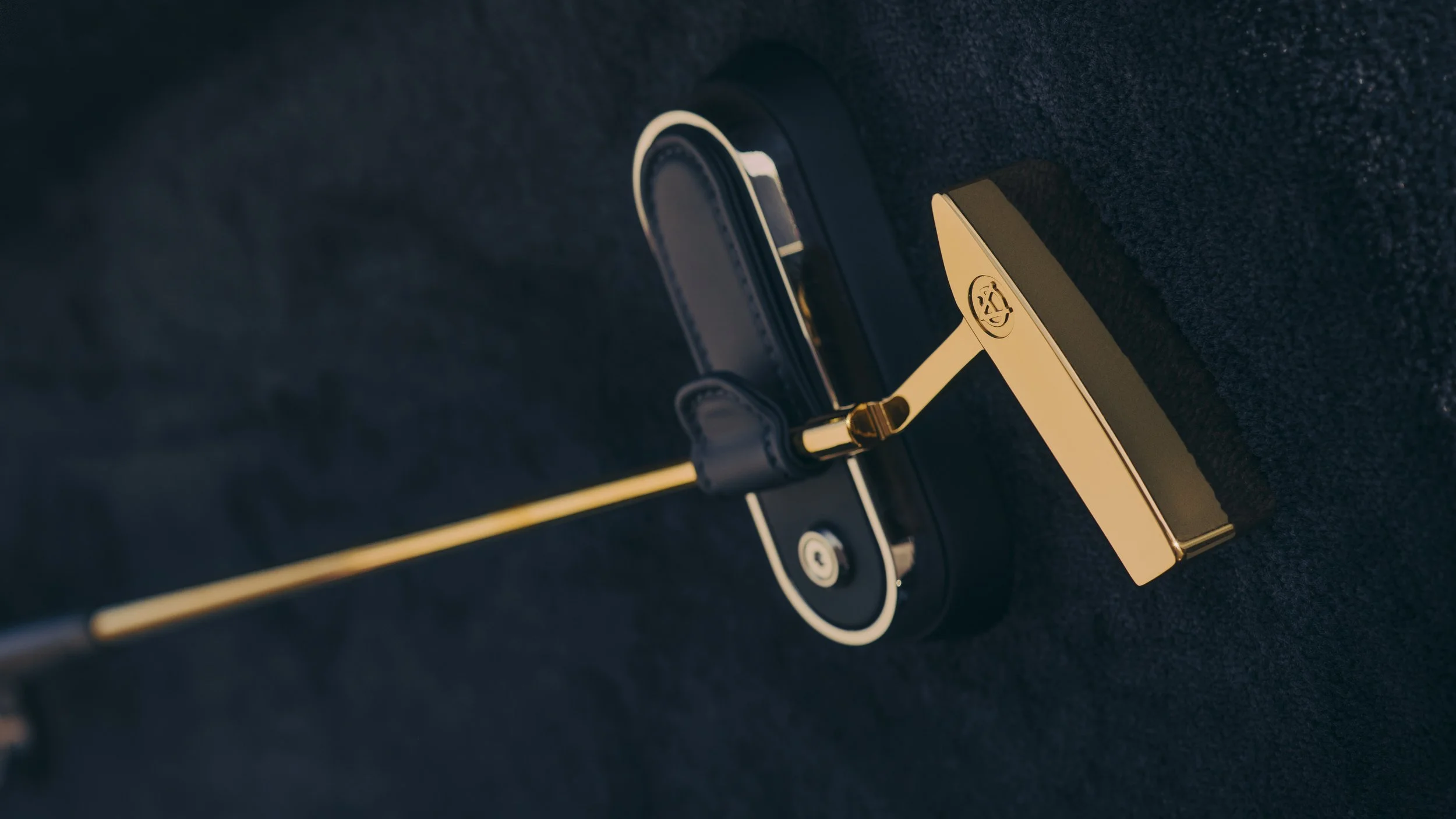 Phantom_Goldfinger (13).jpg