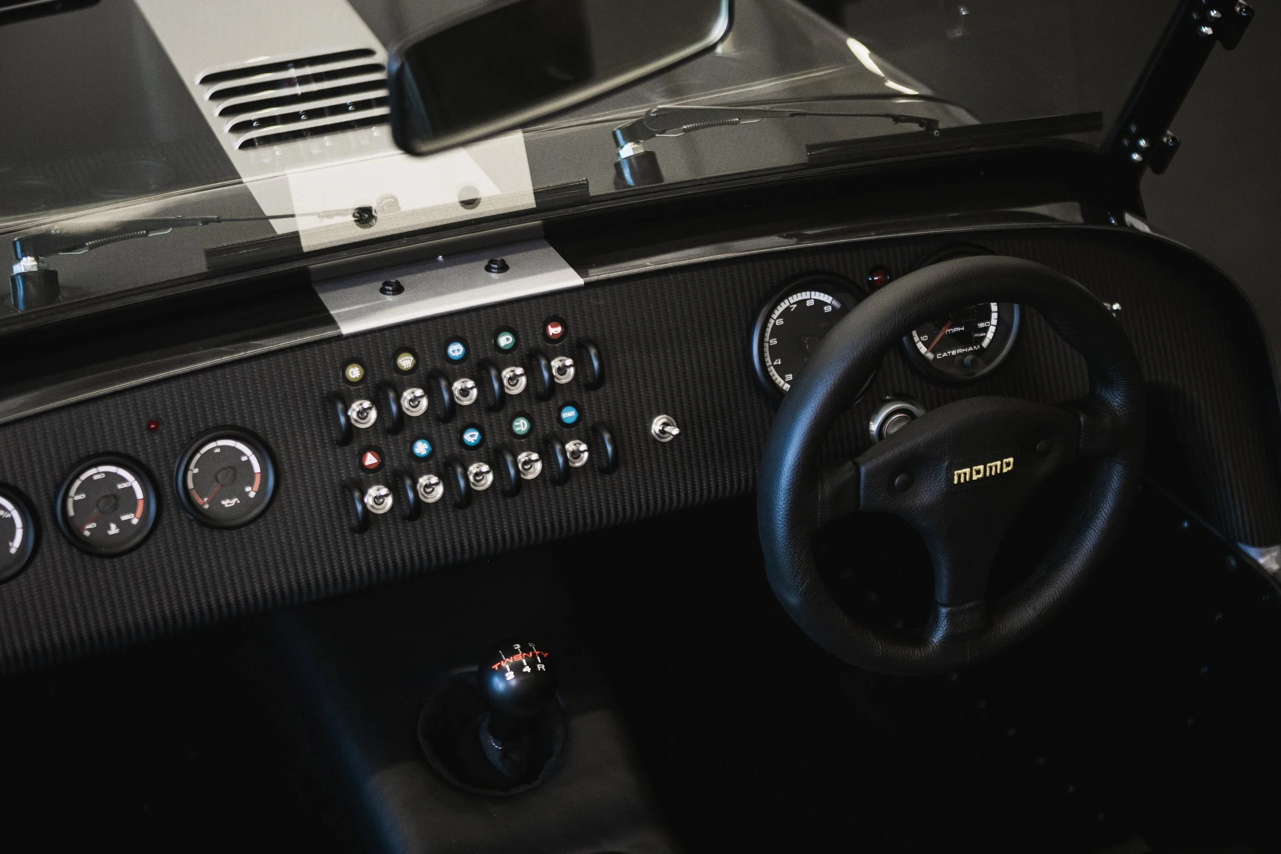 Caterham Seven CSR Twenty_14.jpg
