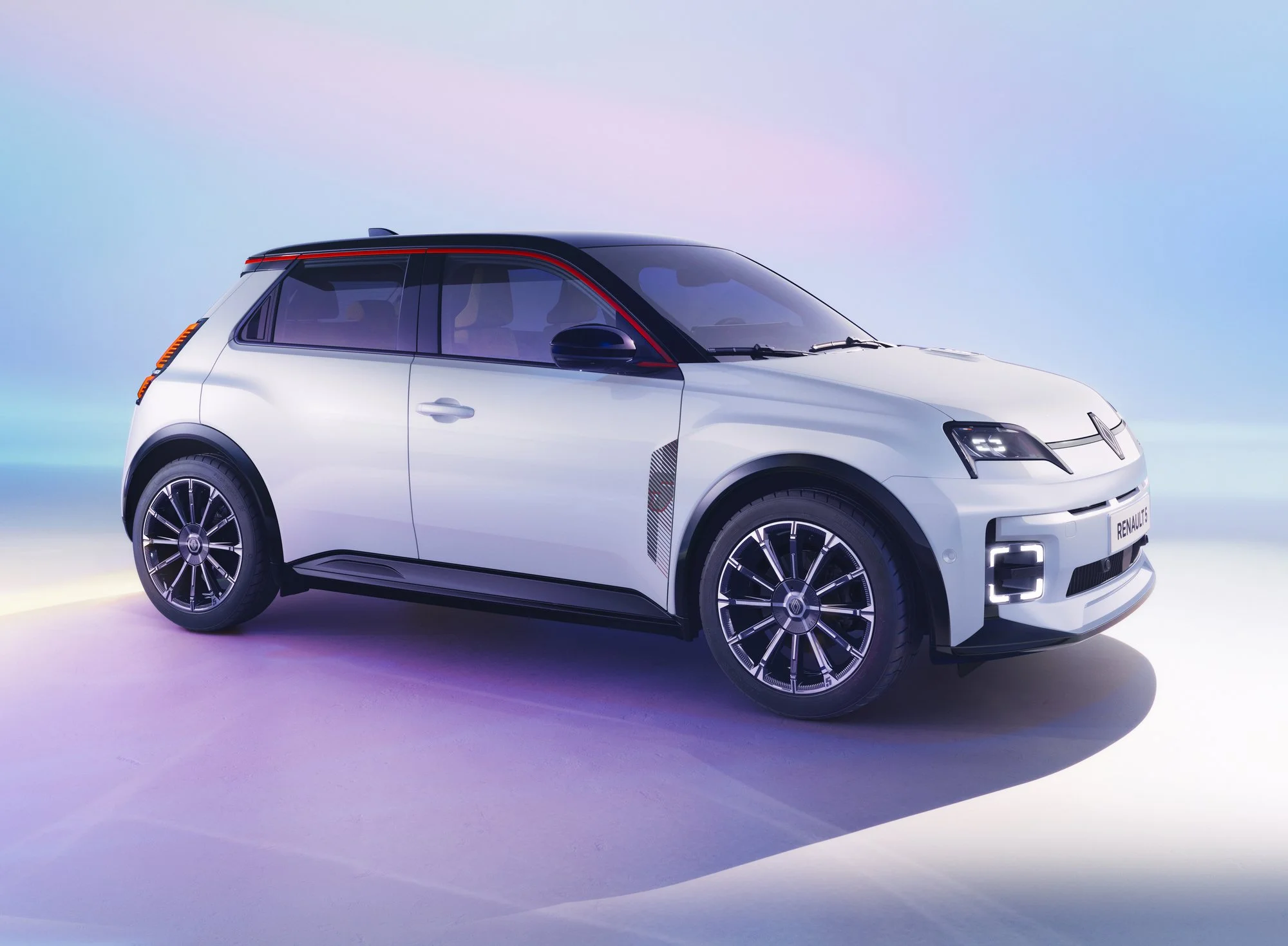Renault_5_E-Tech_electric (2).jpg