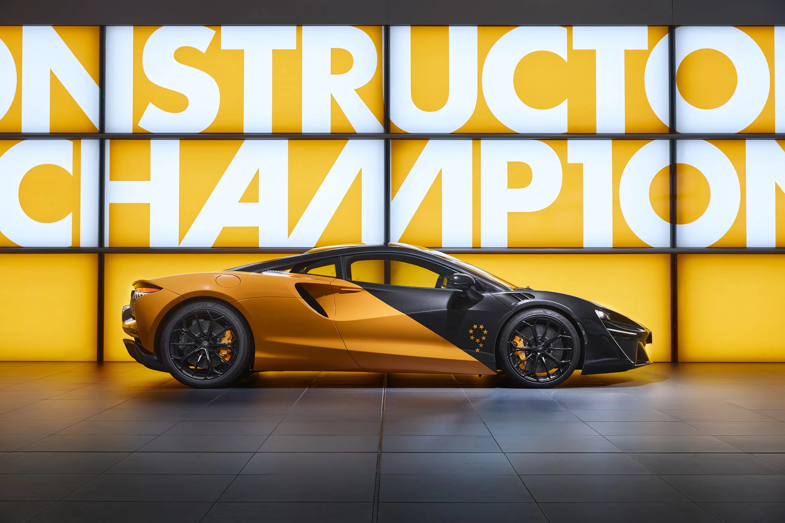 MCL38 Celebration Edition 4 Artura.jpg