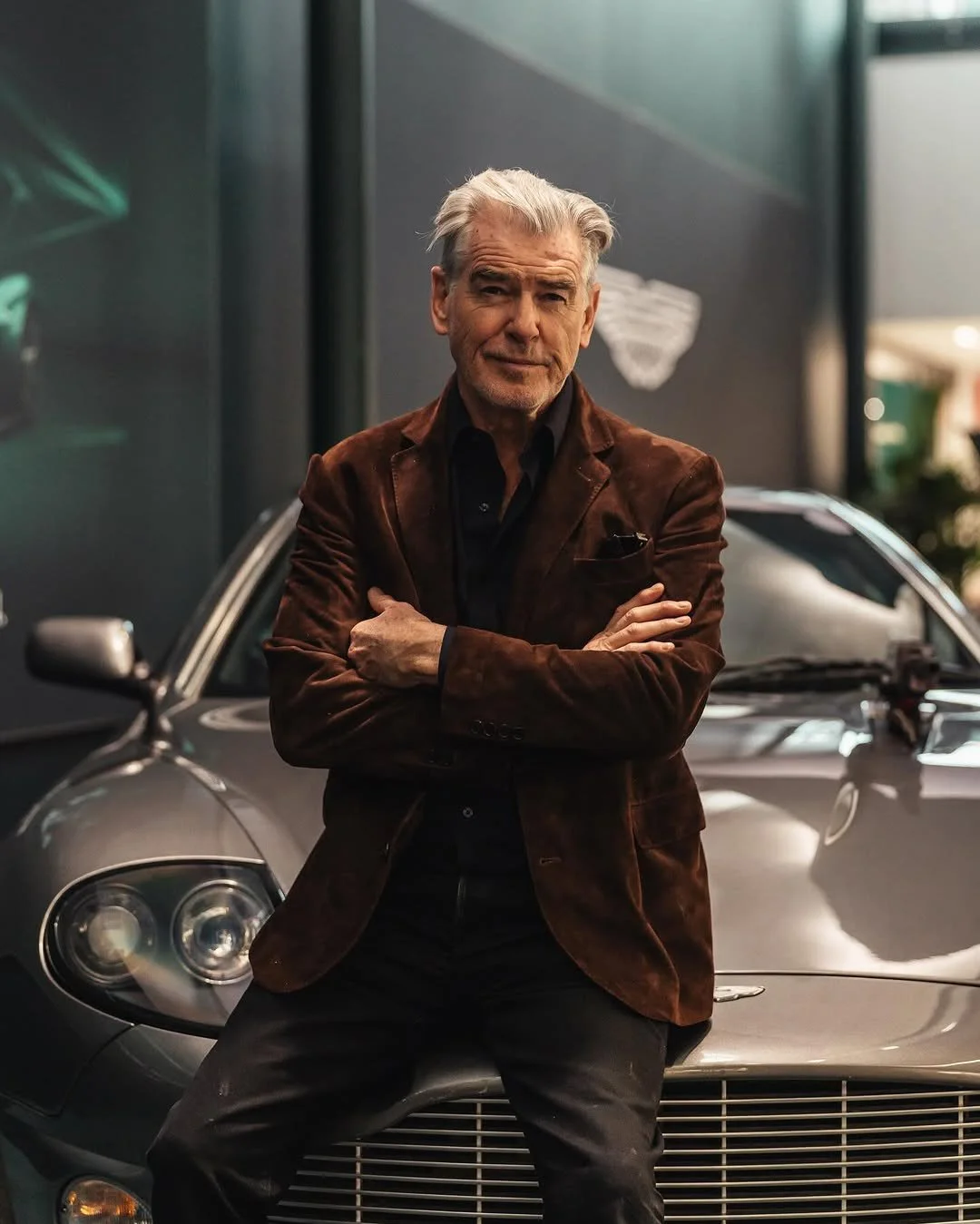 250307-pierce-brosnan-aston-martin-vanquish-gaydon-hq-4.jpg