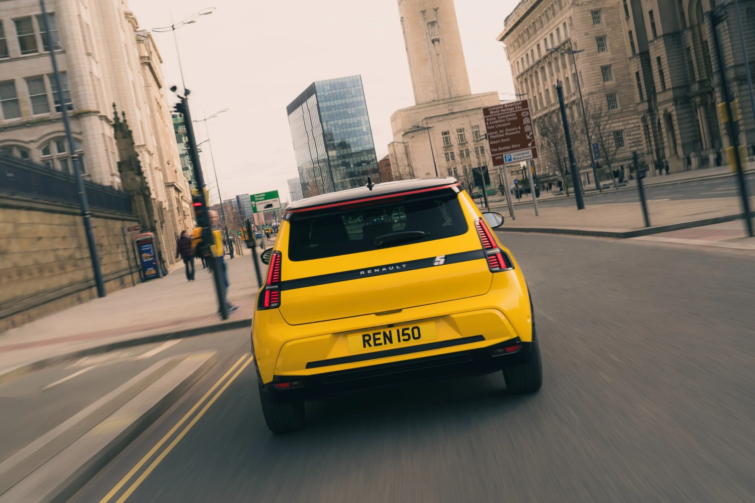 0011_Renault_5_Luc_Lacey.jpg