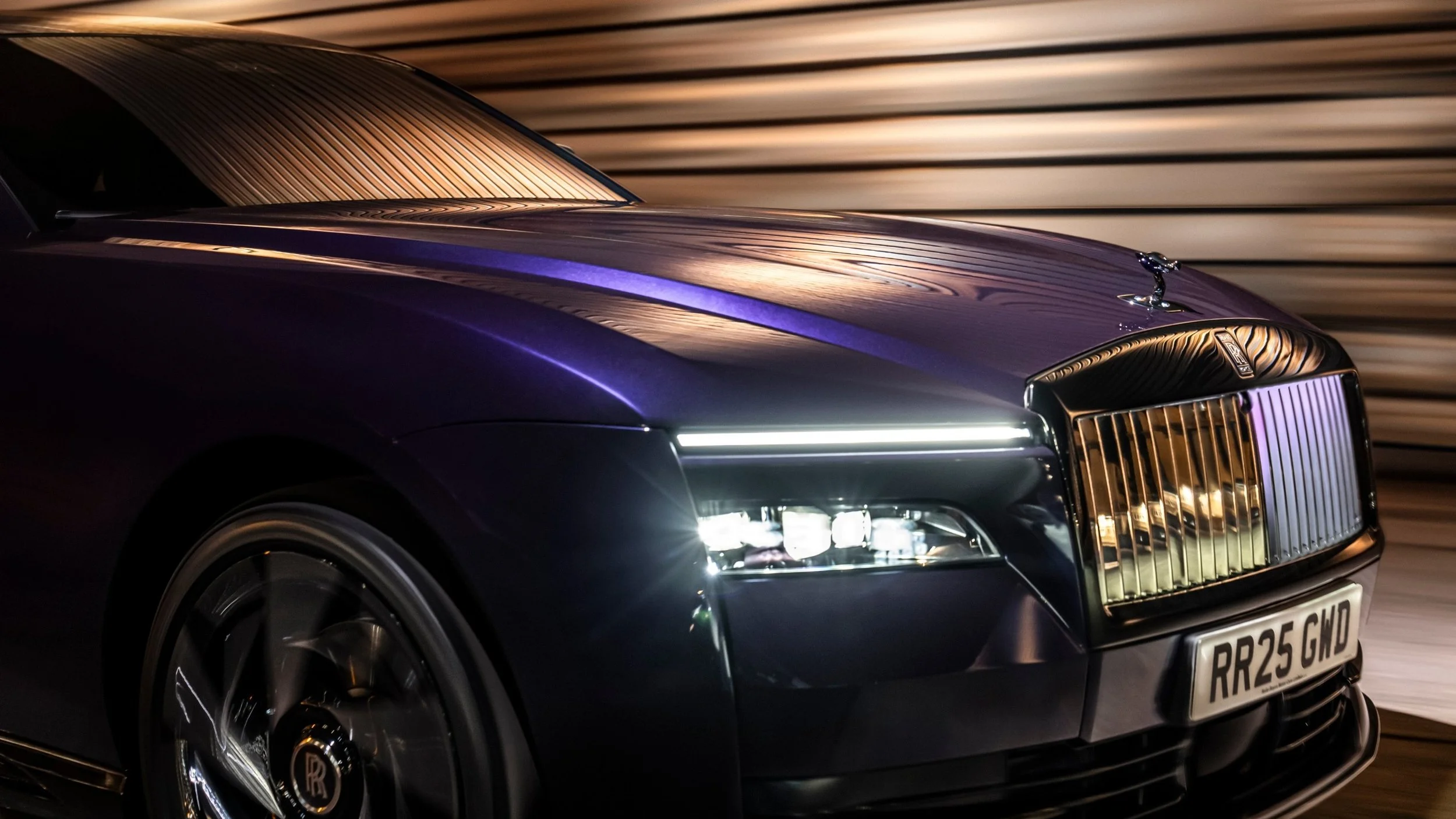 Rolls Royce Spectre Black Badge (4).jpg