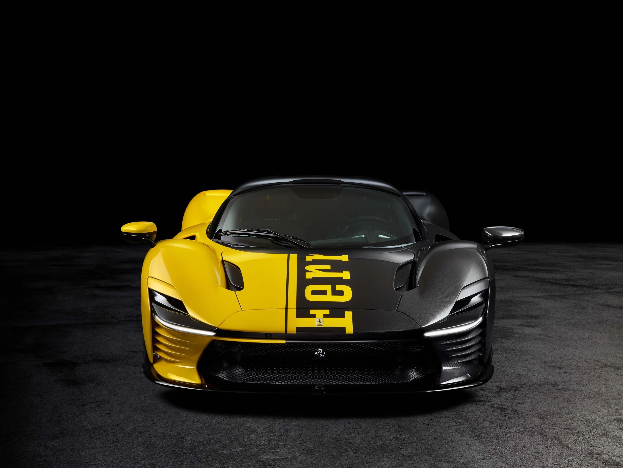 2025_05_Ferrari_SP3_79807.jpg