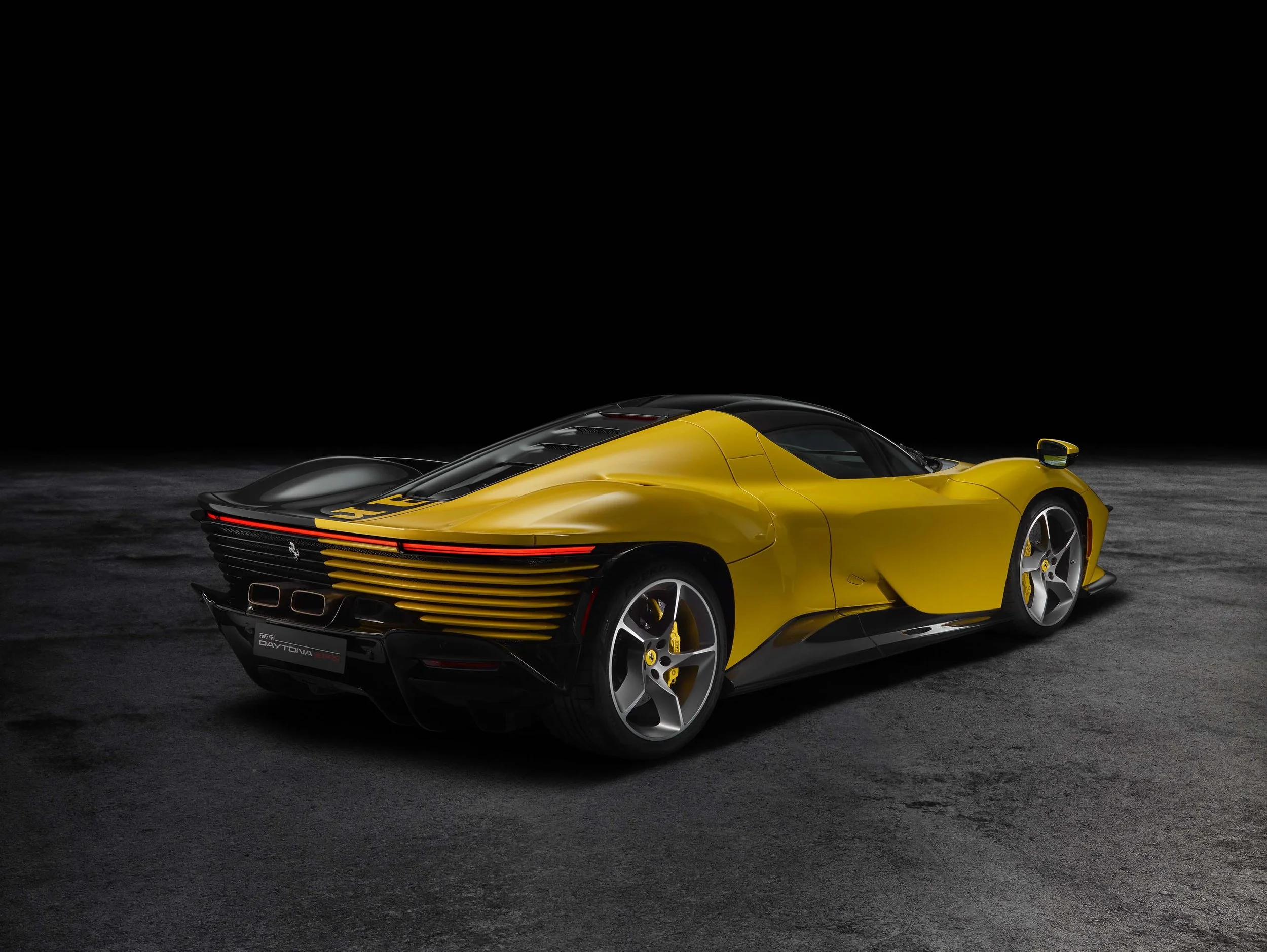 2025_05_Ferrari_SP3_80063 (1).jpg