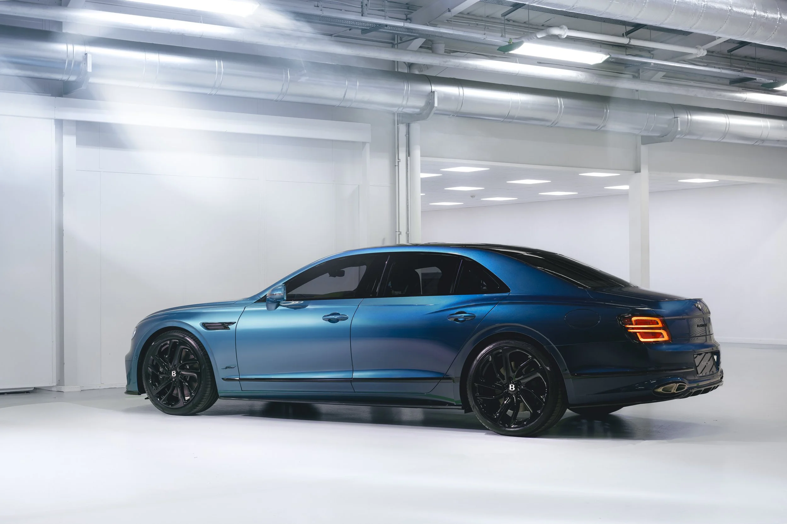 Ombre Flying Spur - 2.jpg