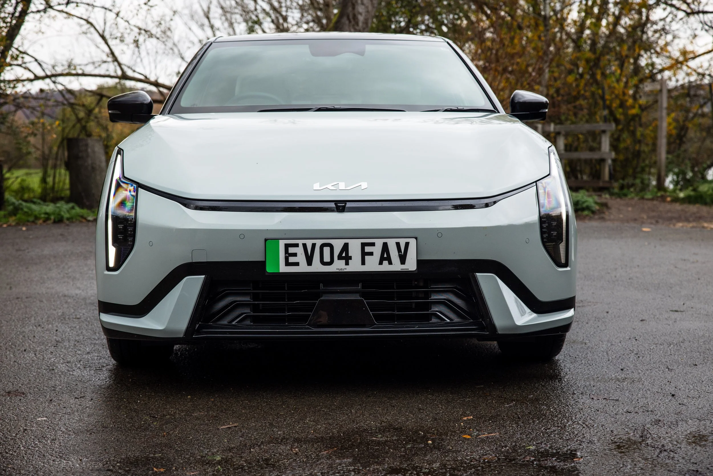 EV4 Saloon-22.jpg
