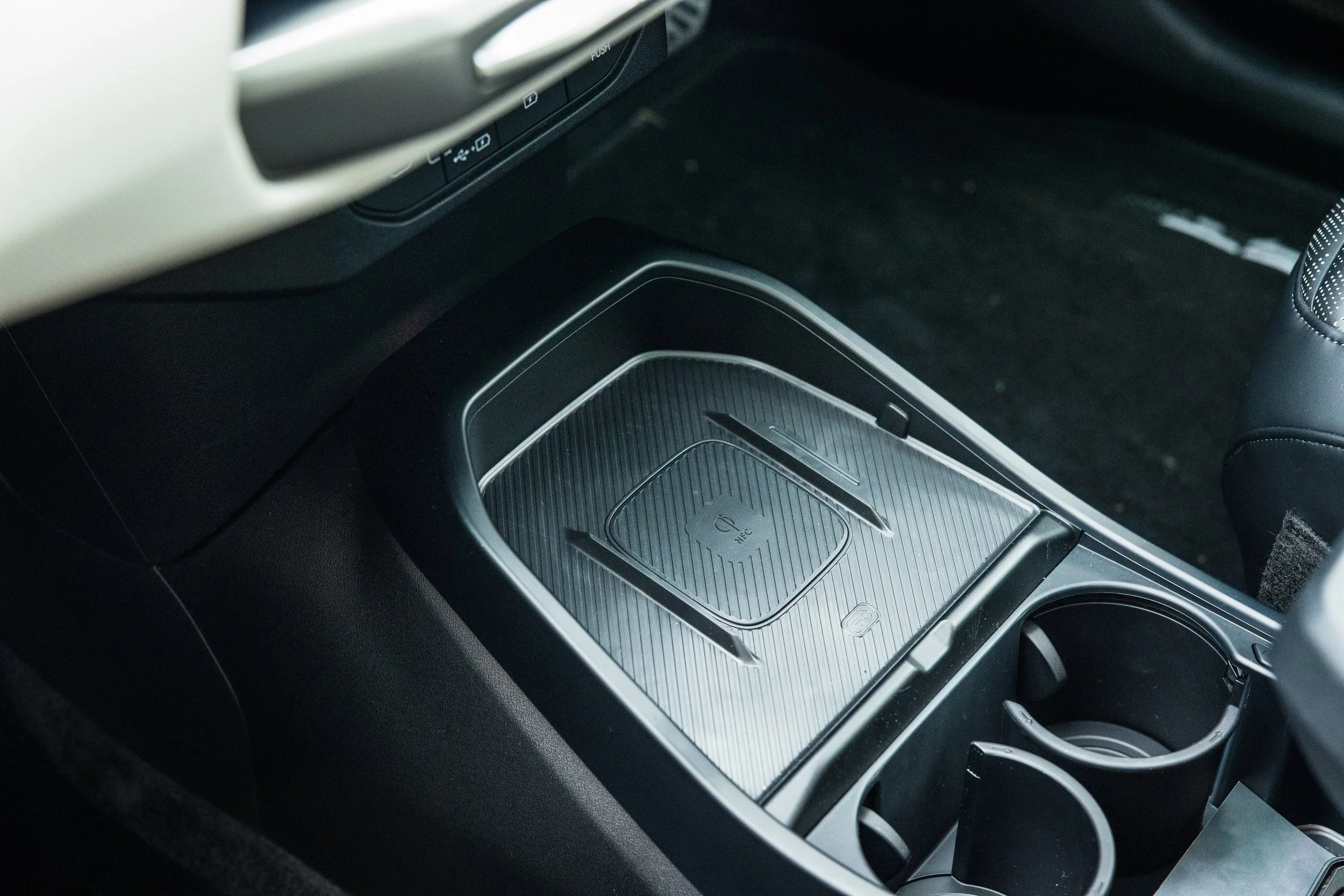 EV4 Hatch-24.jpg