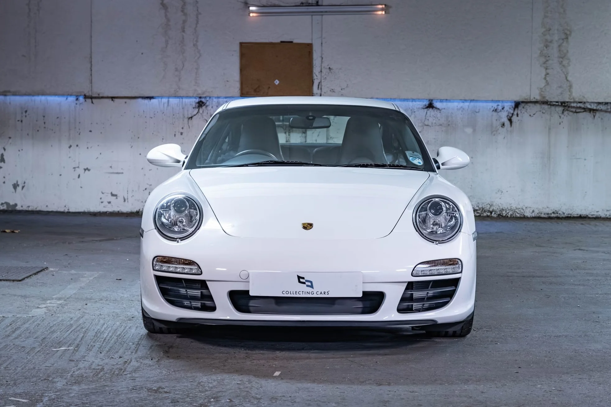 2010 PORSCHE 911 (997.2) CARRERA S - MANUAL - OWNED BY JAMES MAY 1.jpg