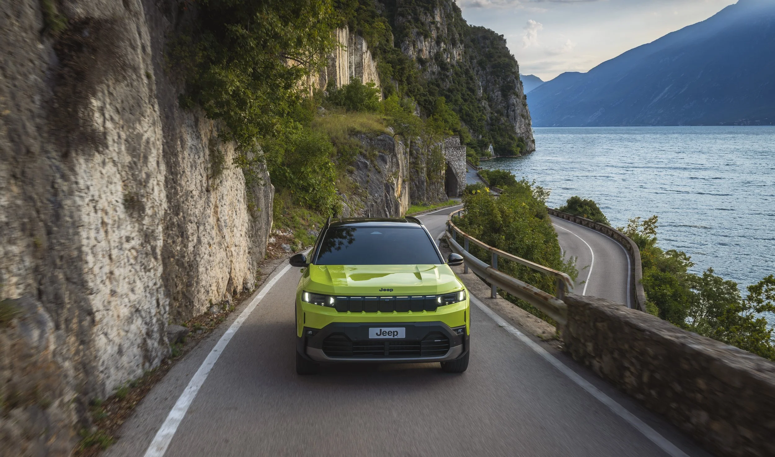 Jeep-compass-196.jpg