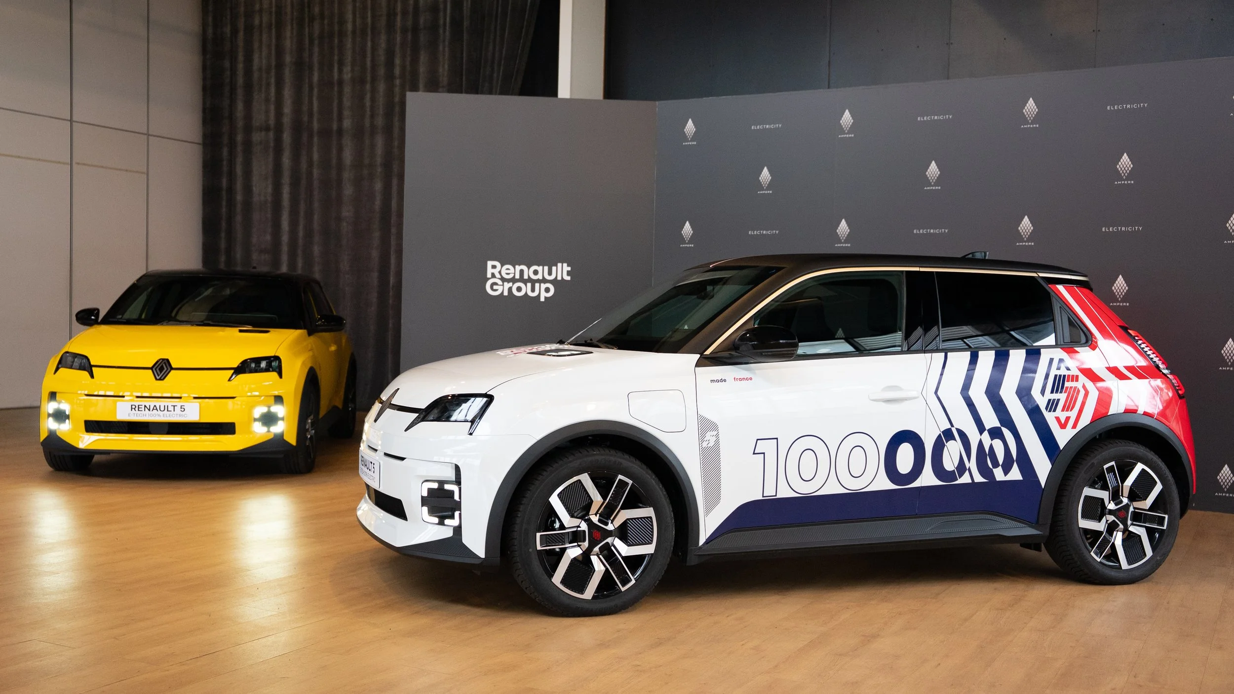 100,000 Renault 5 E-Tech Electric vehicles produced in Douai (4).jpg