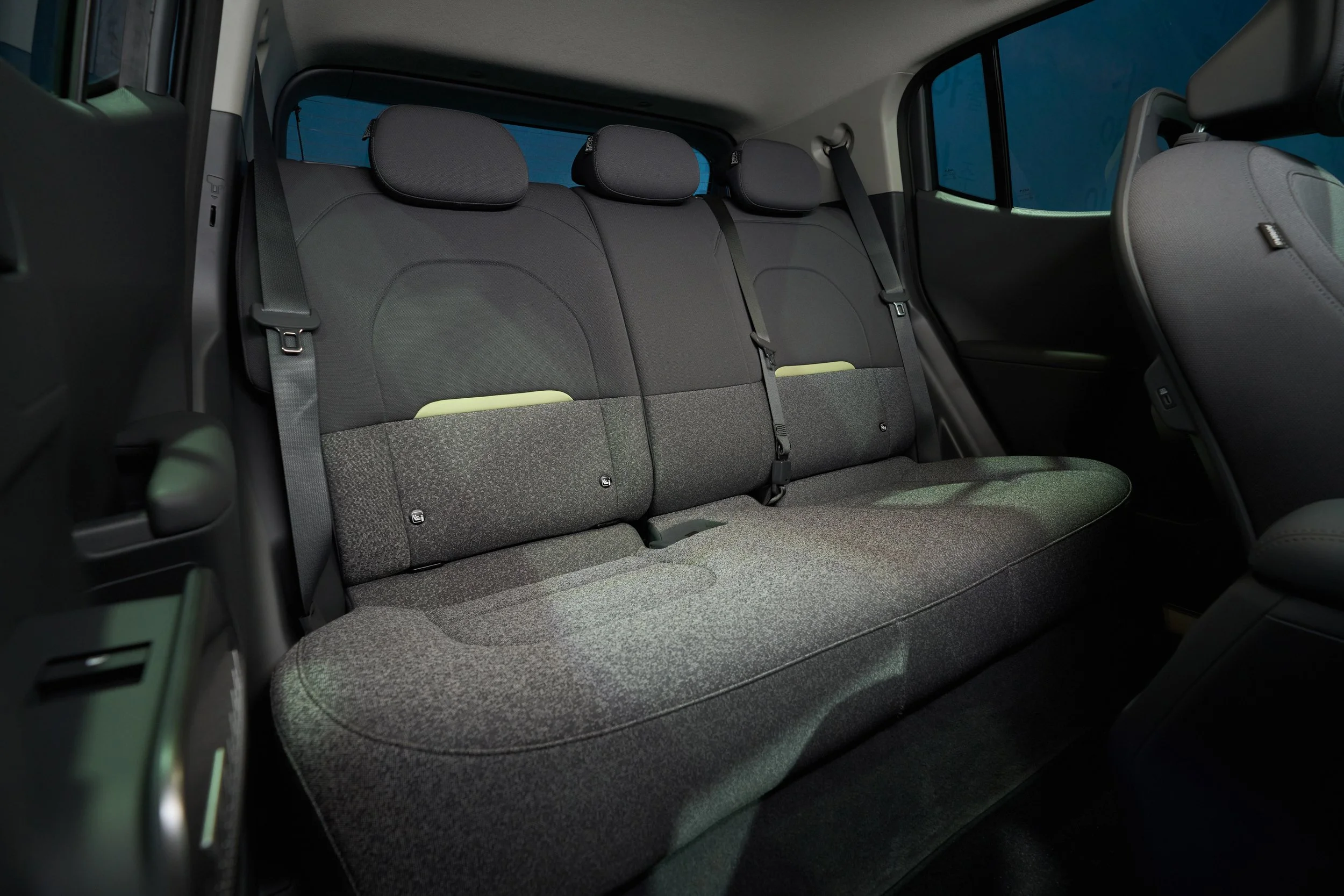 kia-ev2-frost-blue-motorshow-interior-highres-006 (1).jpg