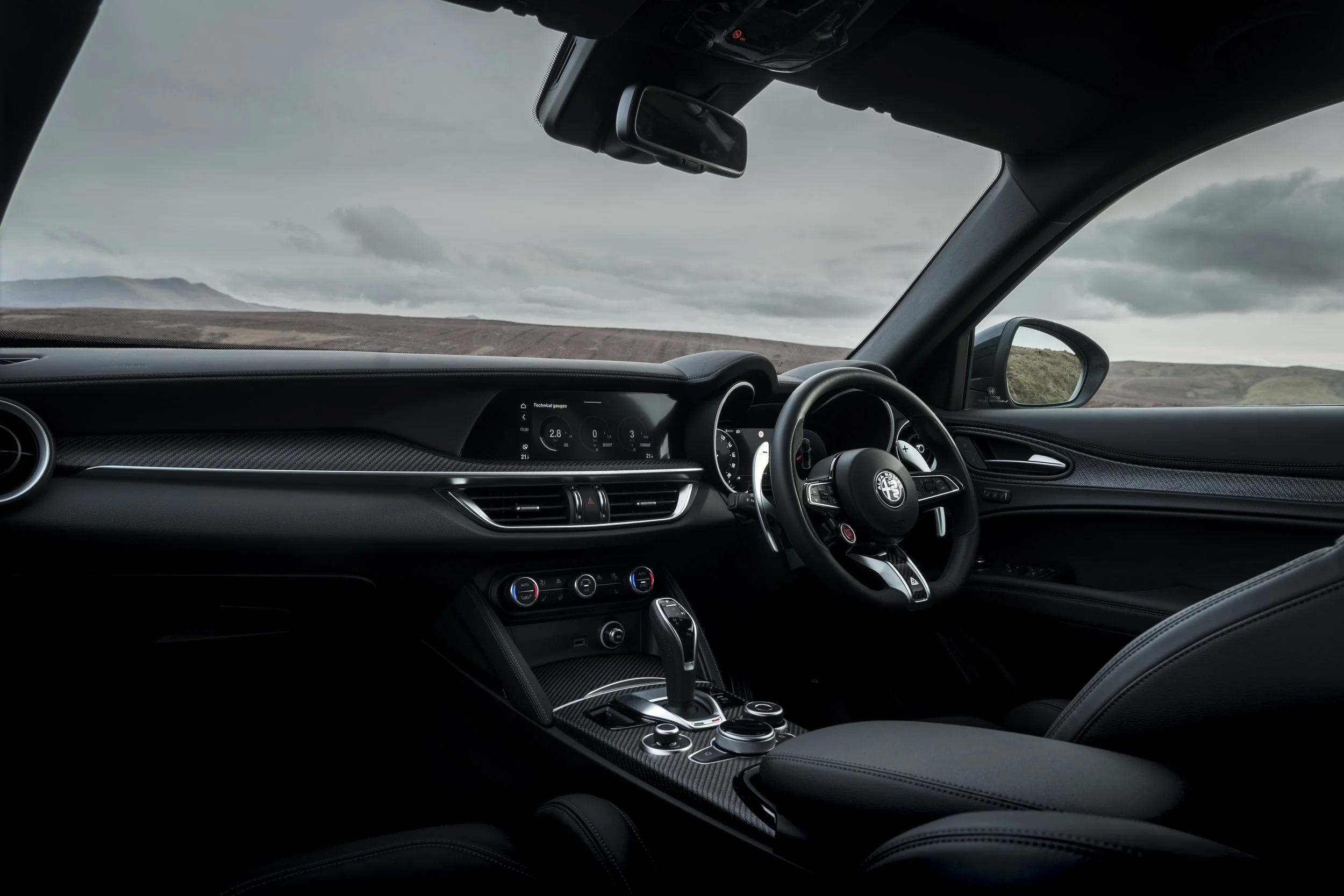 Alfa Romeo Stelvio Quadrifoglio Feb 26 (11).jpg