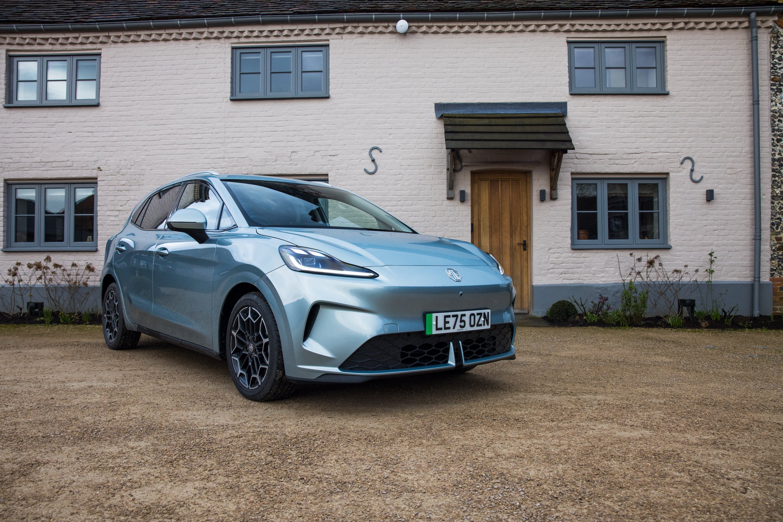MG4 Urban Review | A Cheaper City-Focused Version of MG's Popular EV Hatch