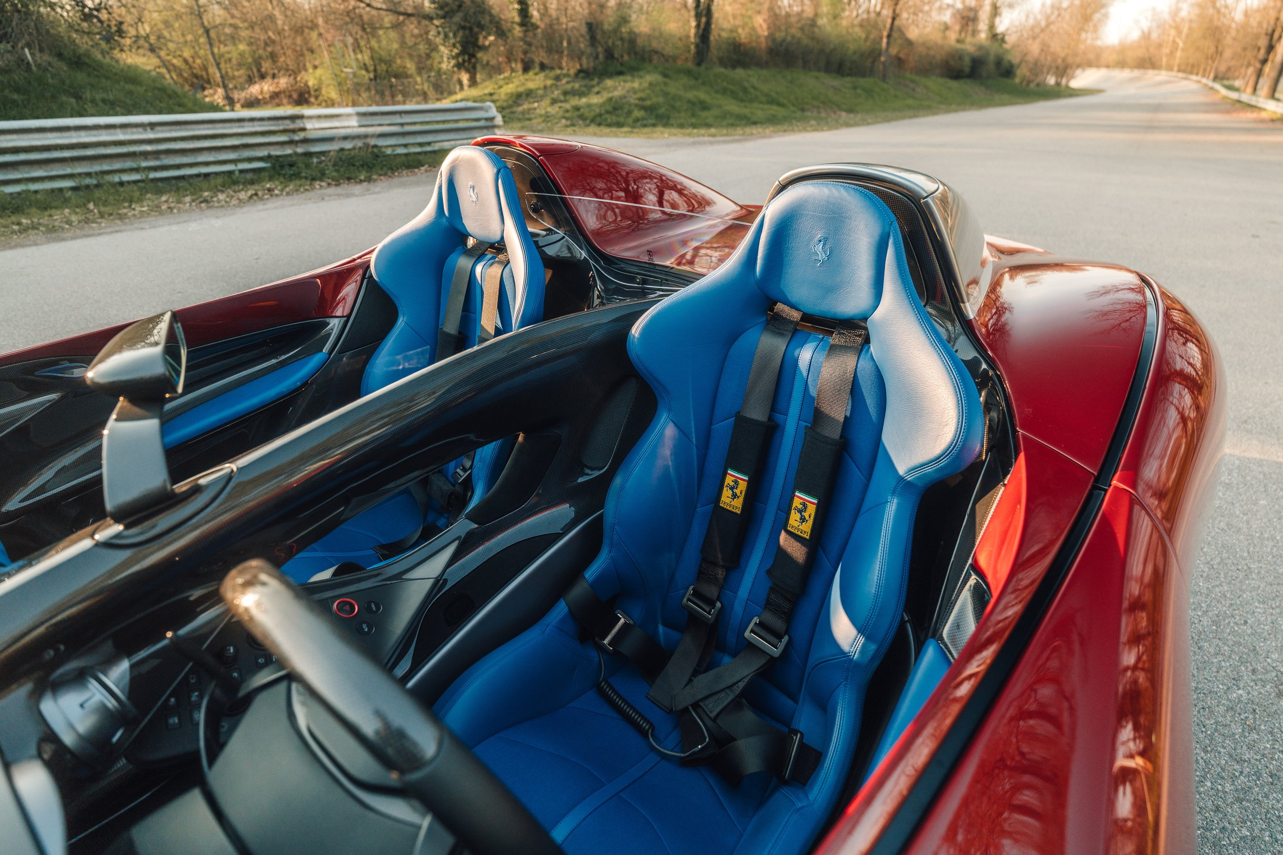 VE26_r0062 2020 Ferrari Monza SP2_009.jpg