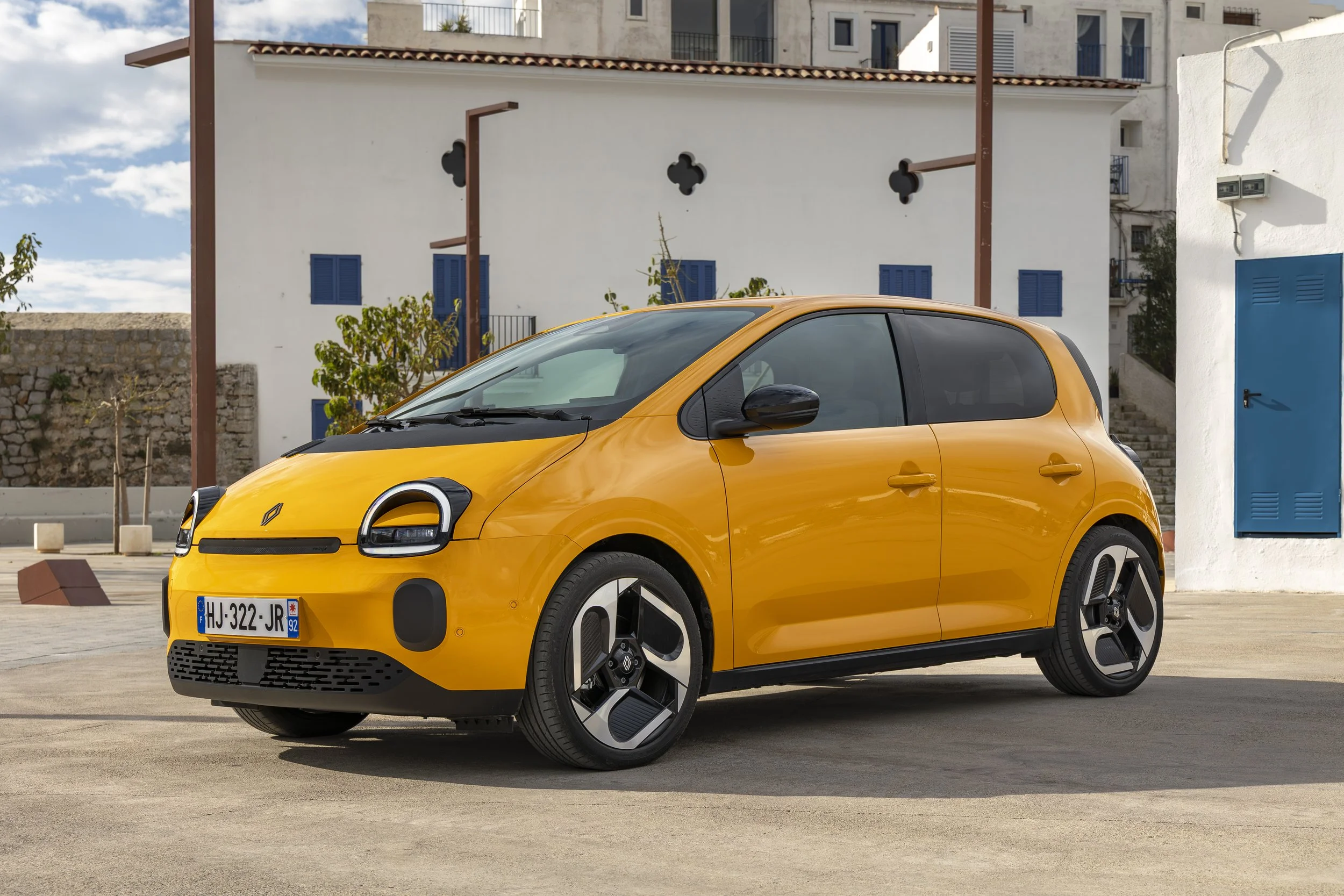 Twingo-Jaune_Statique©ThomasCortesi-6.jpg
