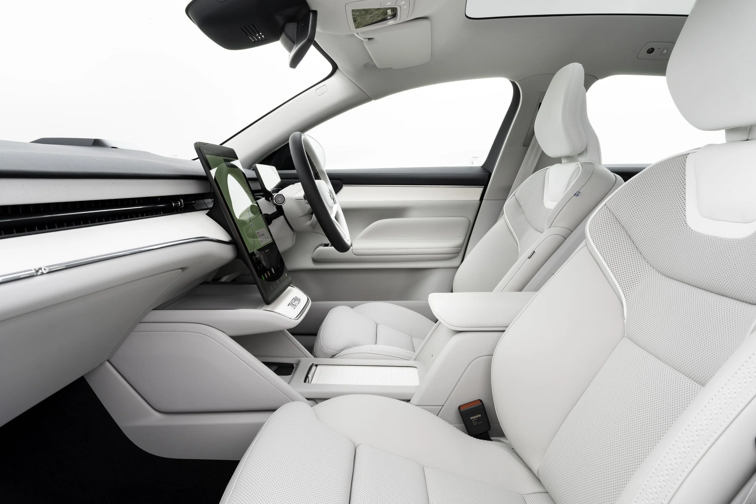 Volvo ES90 Review - Fuss-free, but is that enough for £67k? — Driven