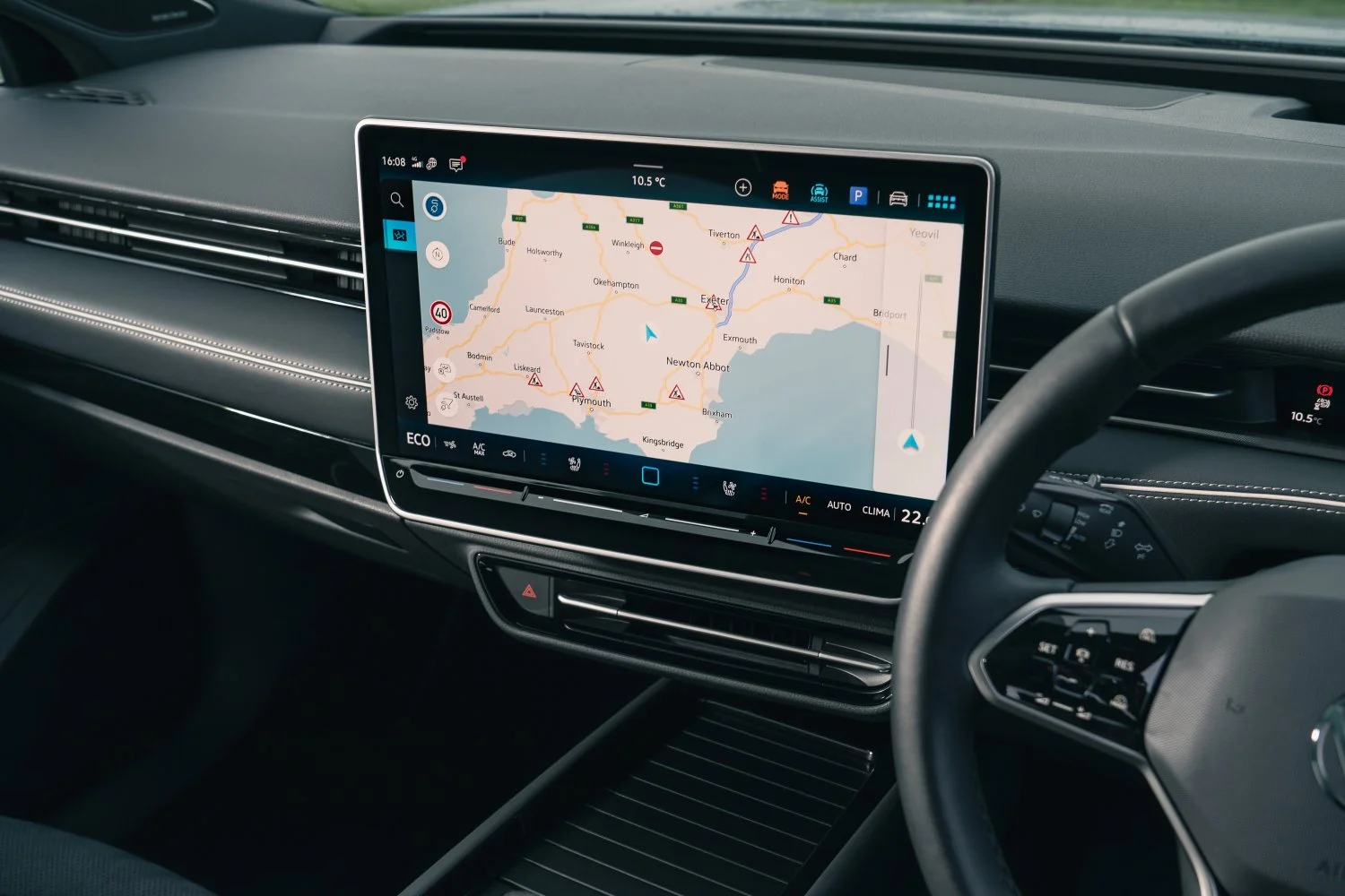 Volkswagen ID 7 Tourer (4).jpg