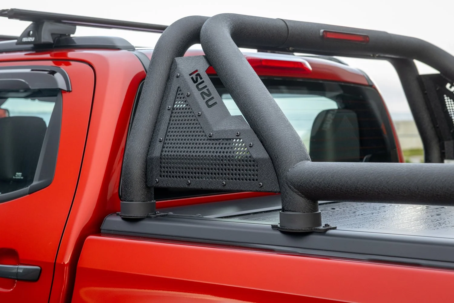 Isuzu D-Max V-Cross Apr 26 (9).jpg