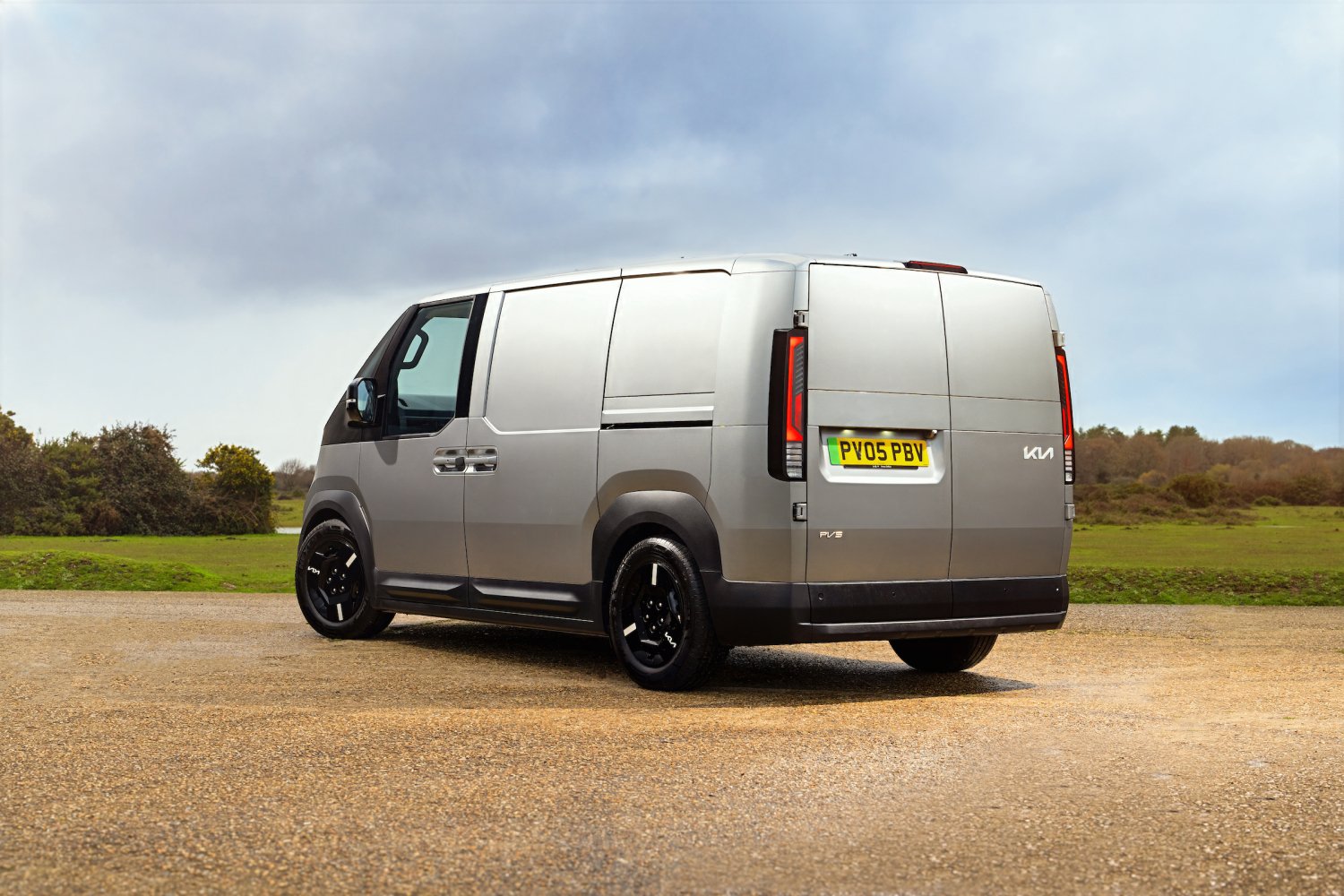 Kia PV5 Cargo (9).jpg