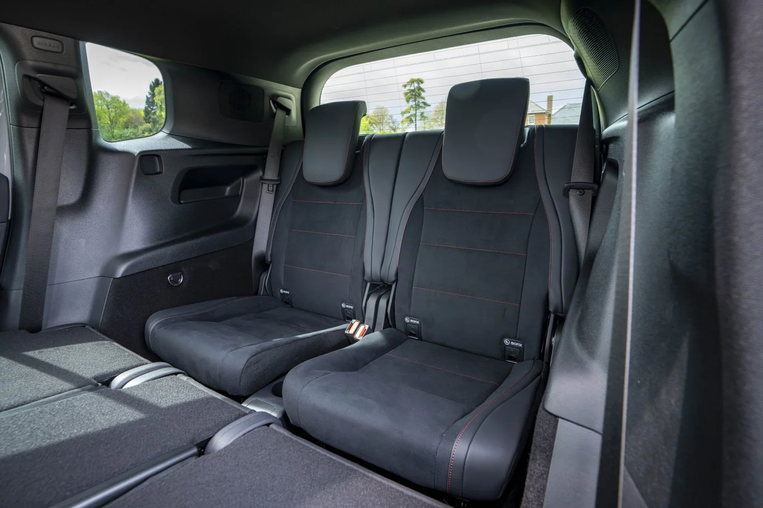 Mercedes-Benz GLB May 26 (11).jpg