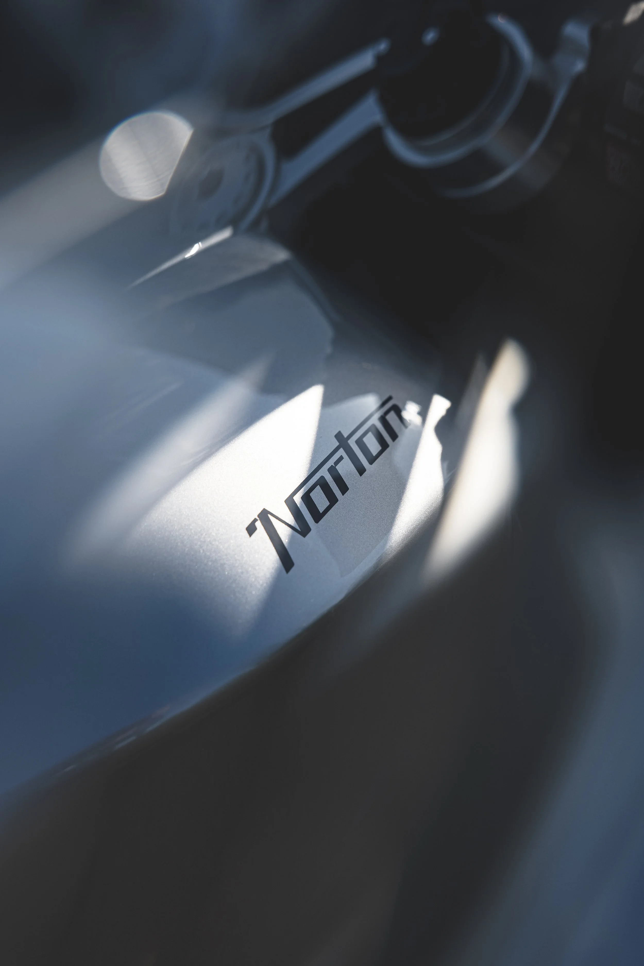 Norton_ManxR_2026_Static_8.jpg