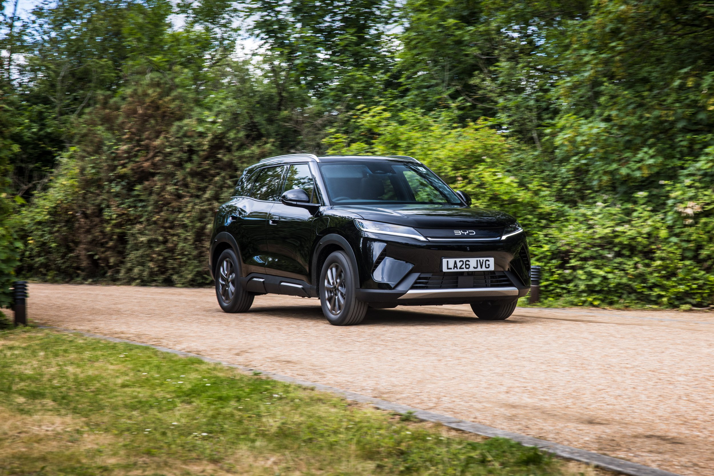 BYD ATTO 2 DM-i Review: The £30k Plug-In Hybrid SUV with 621 Miles of Range