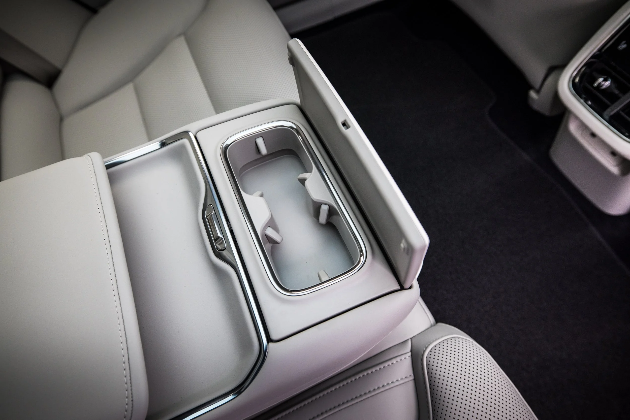 DRIVEN - VOLVO ES90-29.jpg