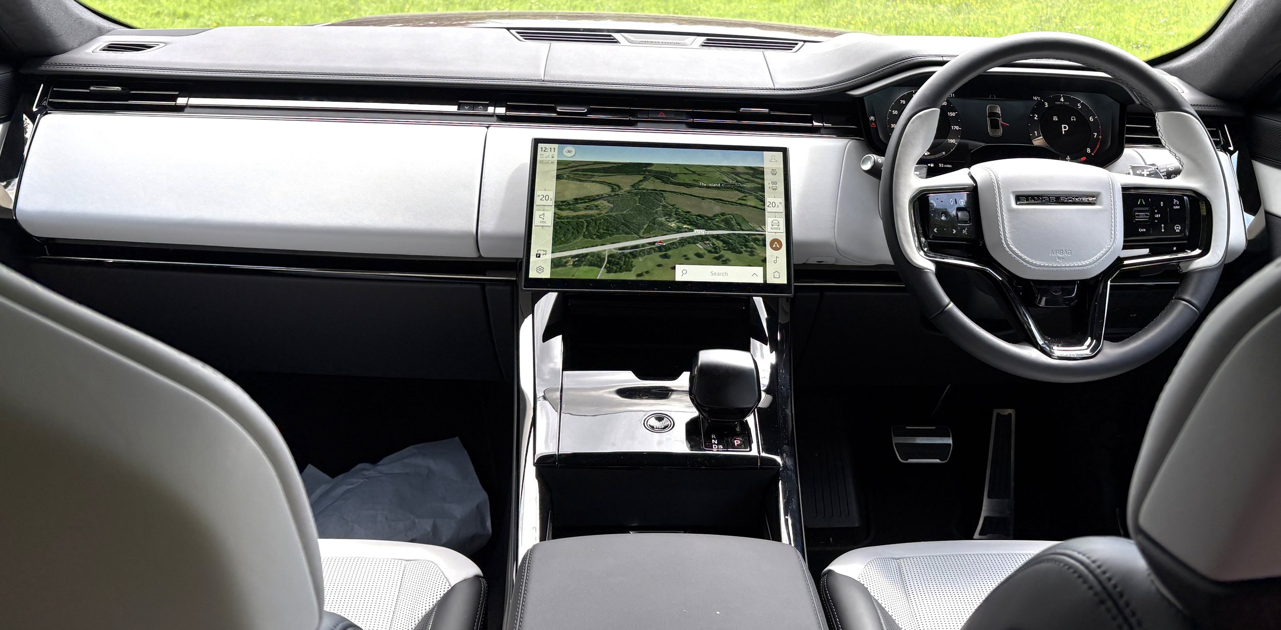 Range Rover Sport SV V8 June 26 (7).JPG