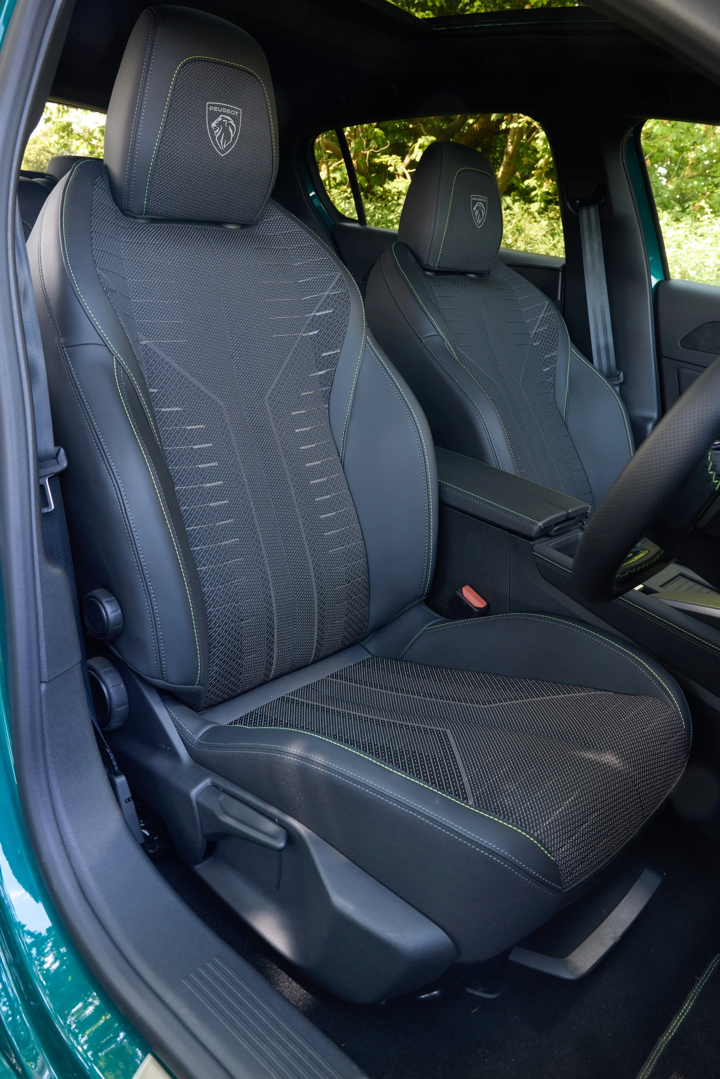 Peugeot 308 SW June 26 (6).jpg