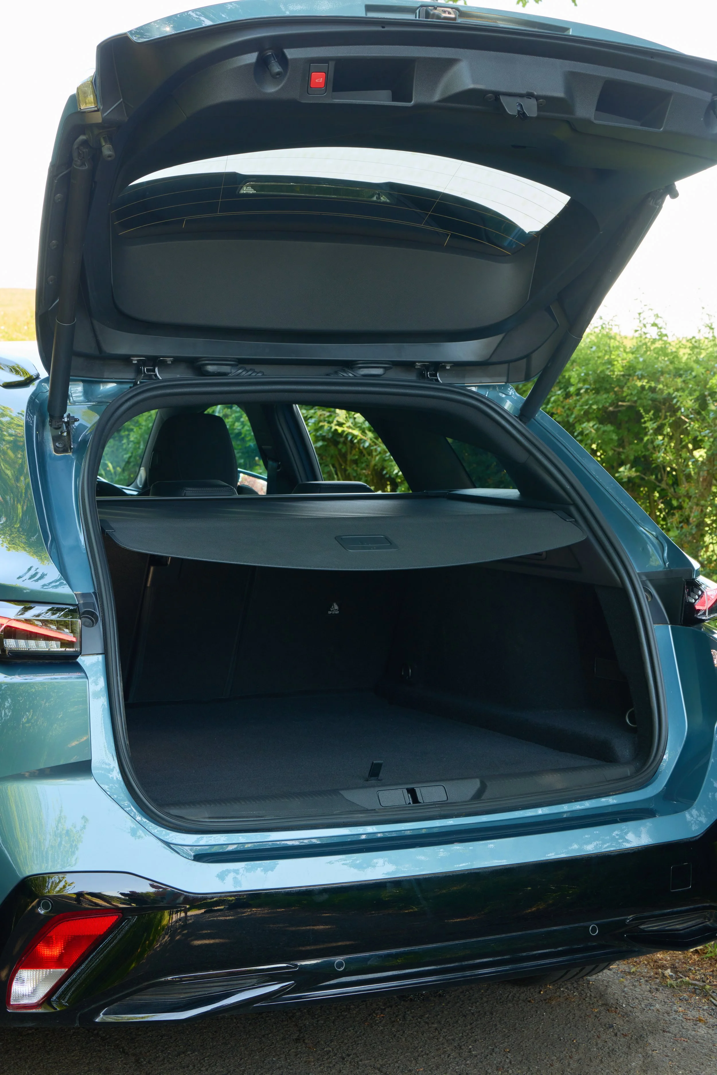 Peugeot 308 SW June 26 (8).jpg