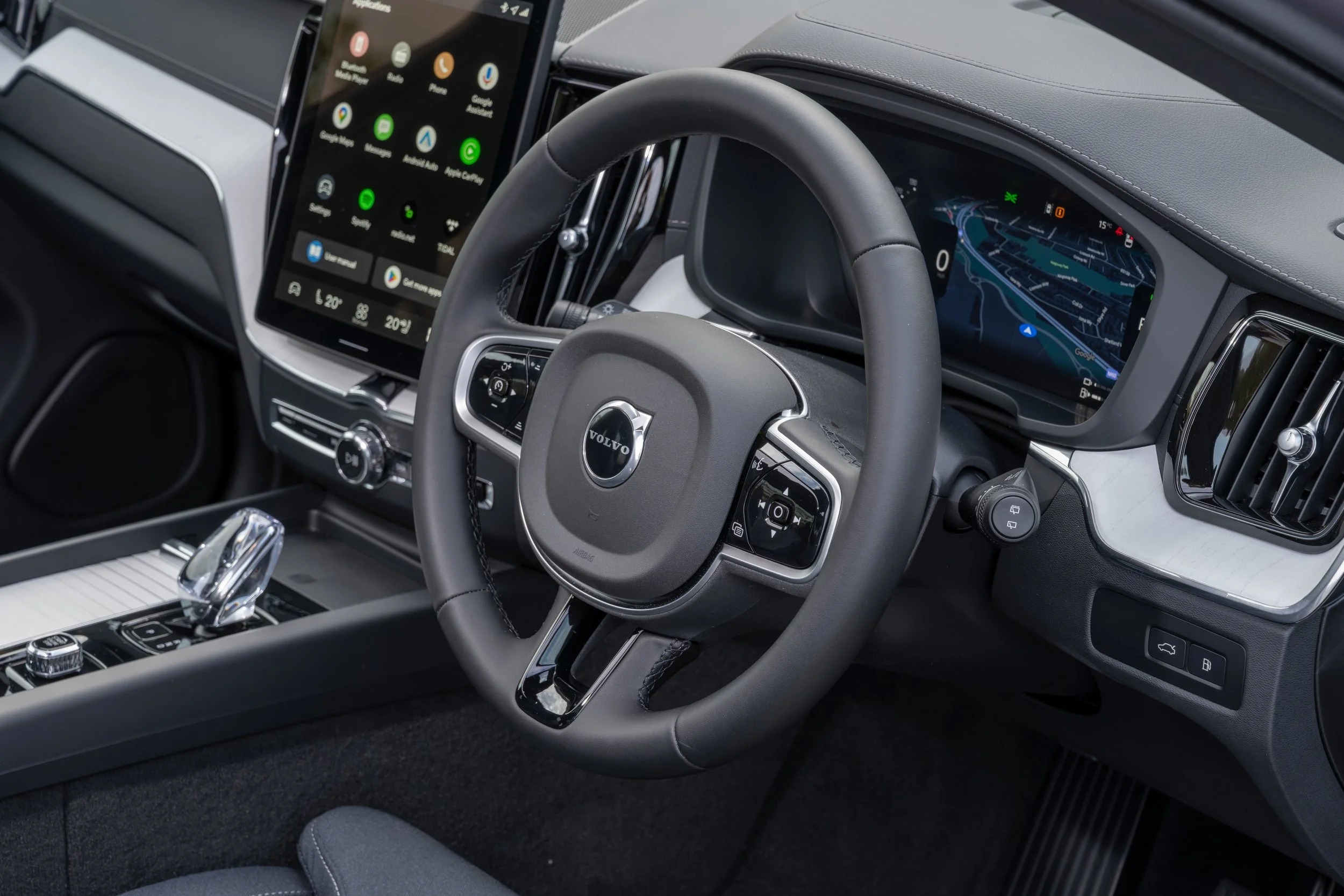 Volvo XC 60 (5).jpg