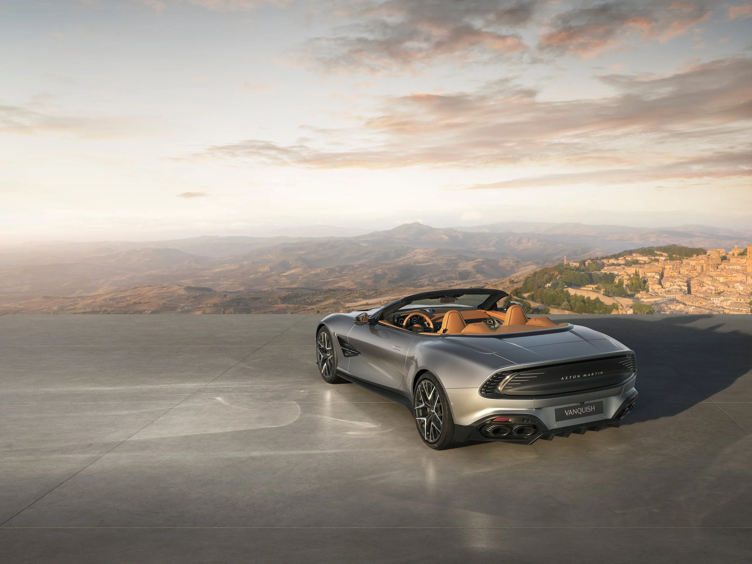 Aston Martin Vanquish 25_04.jpg