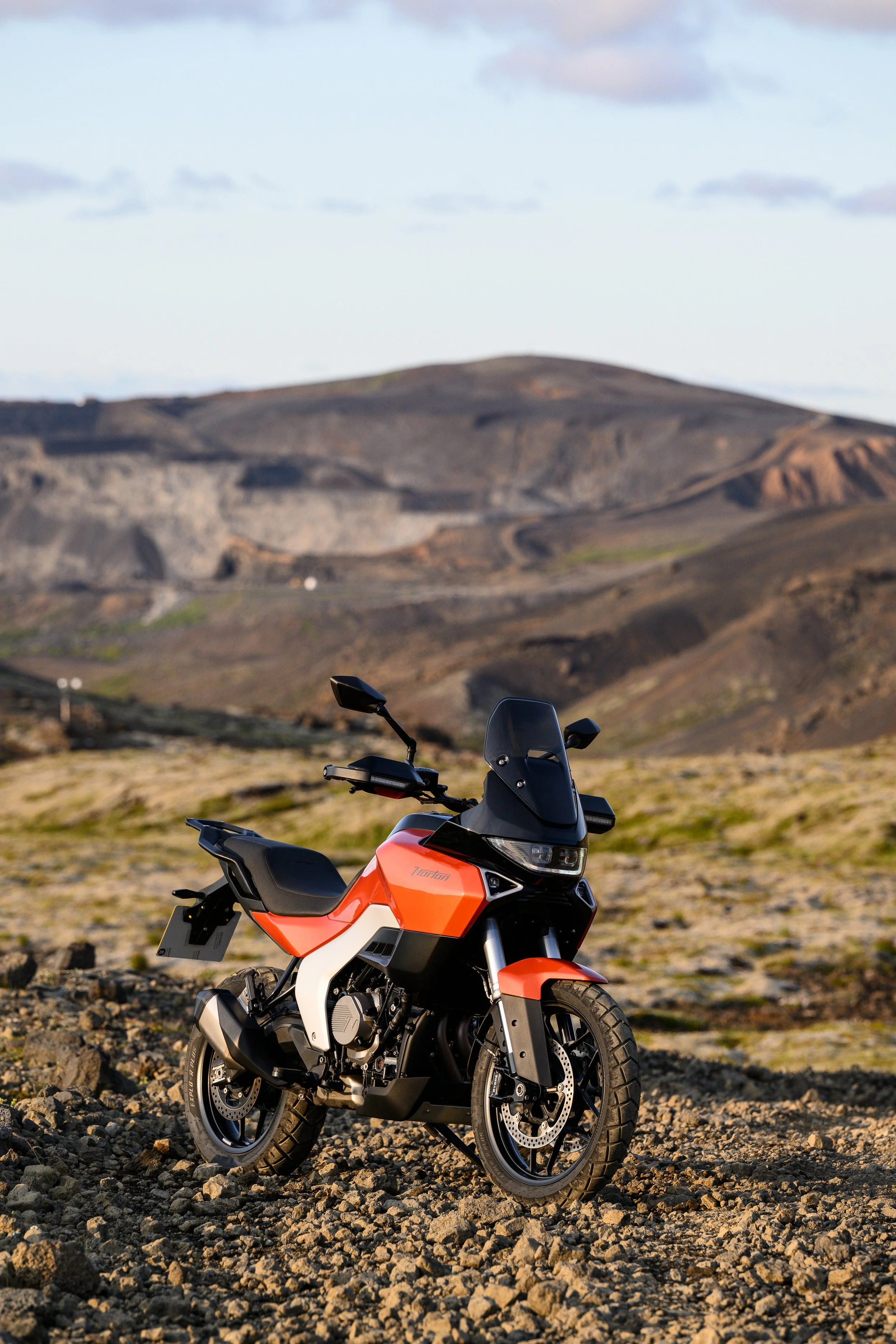Norton_Atlas_2026_Offroad_Statics2.jpg