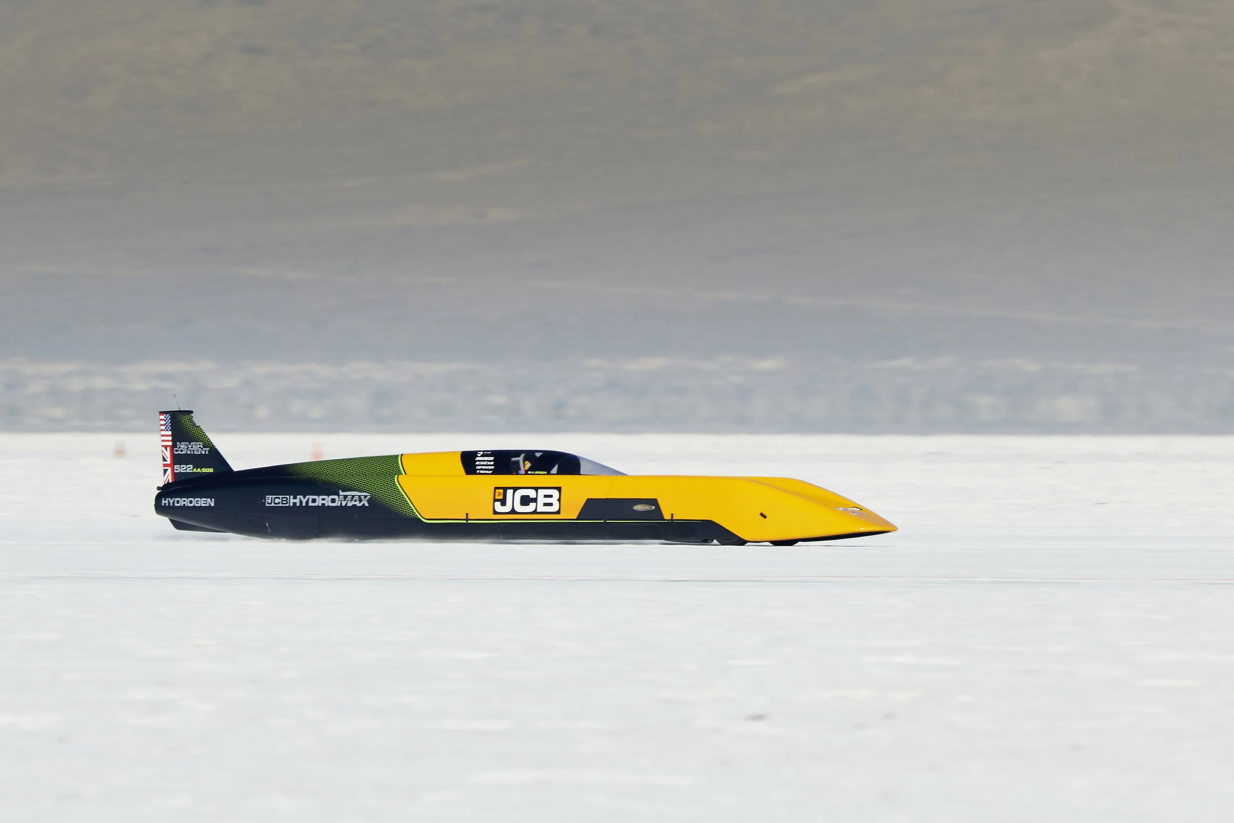 JCB Hydromax clinches SCTA speed record ahead of upcoming FIA world record attempt