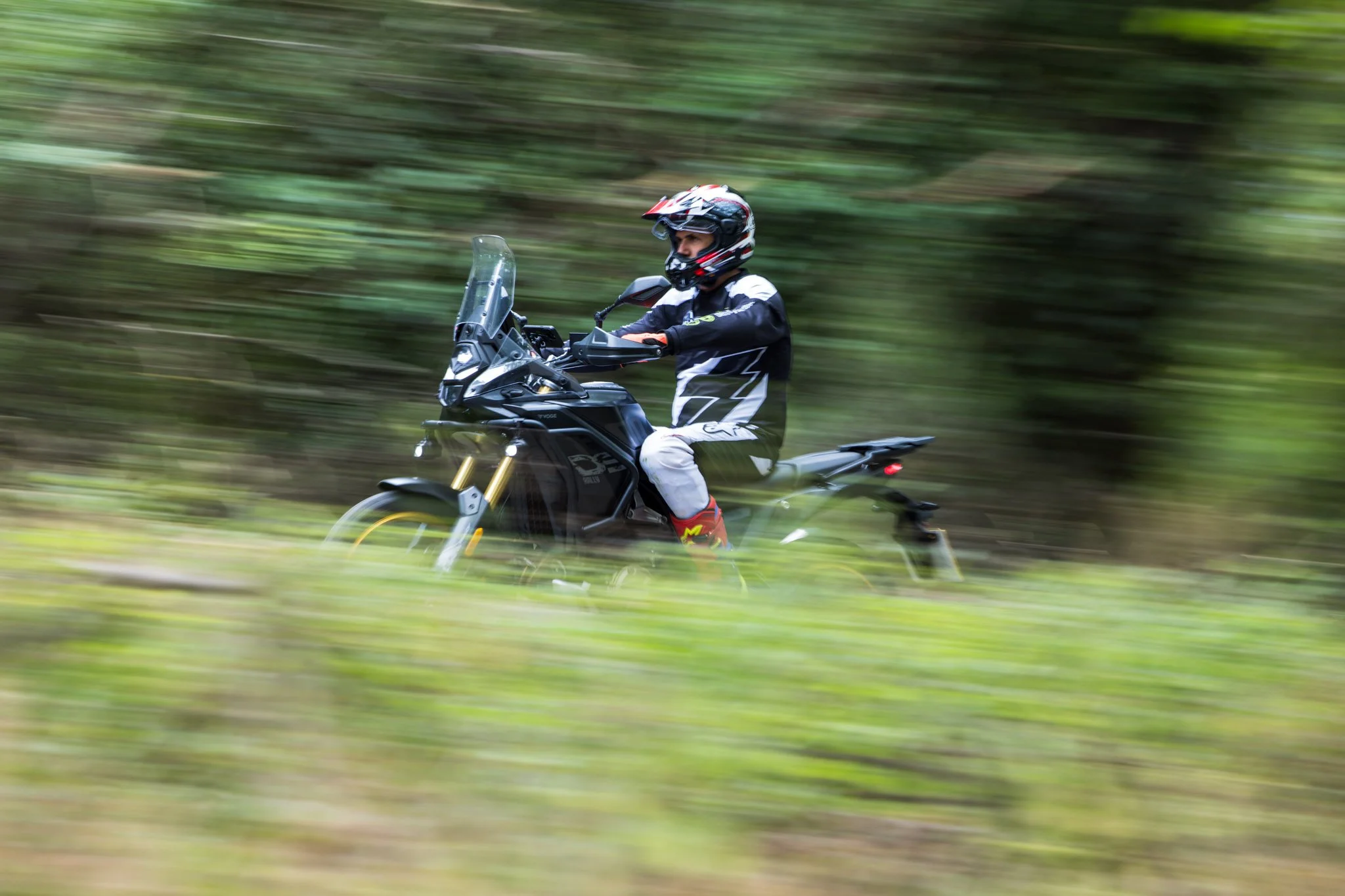 VOGE RALLY-3.jpg