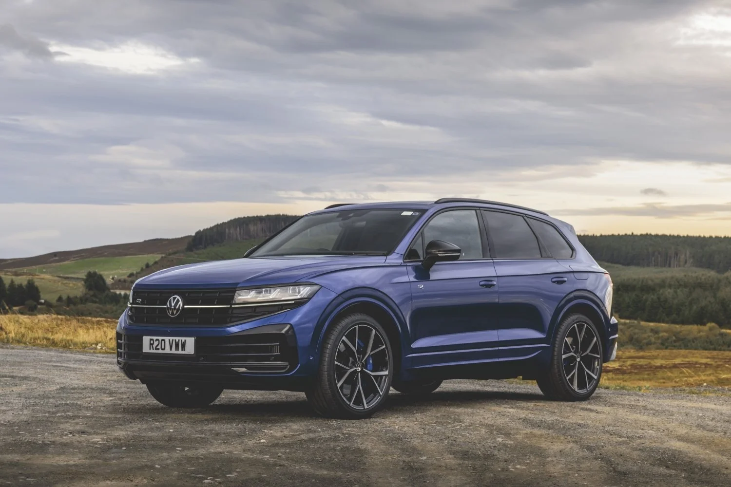 Volkswagen Touareg Review - Flagship Model Sets Sail For The Final Time