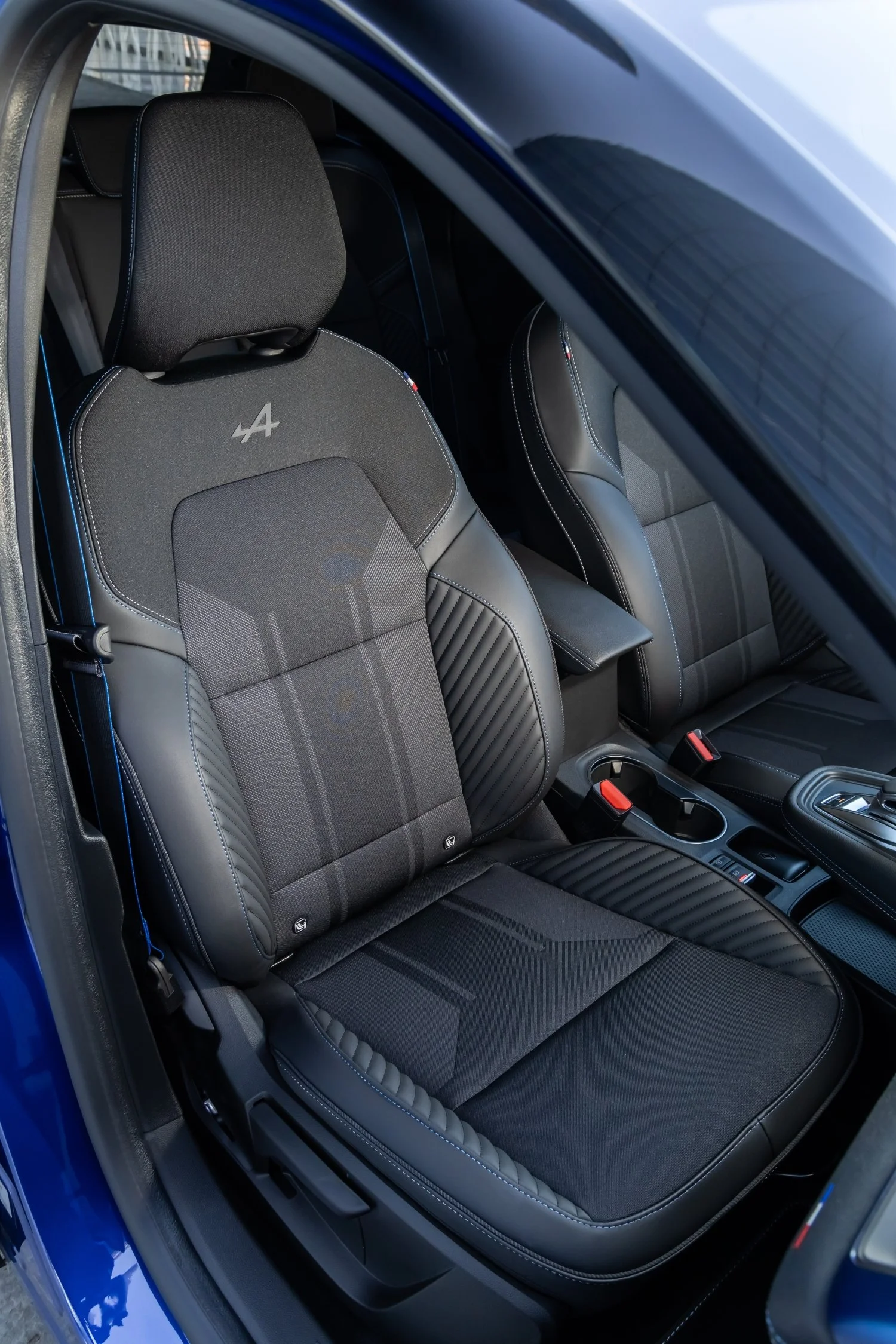 Renault Captur (1).jpg