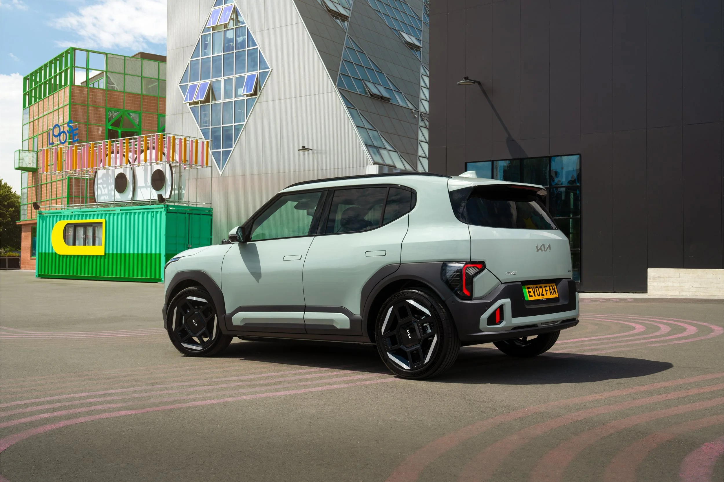 EV2 'GT-Line S' 61.0kWh FWD - Moonlight Mint (5).jpg