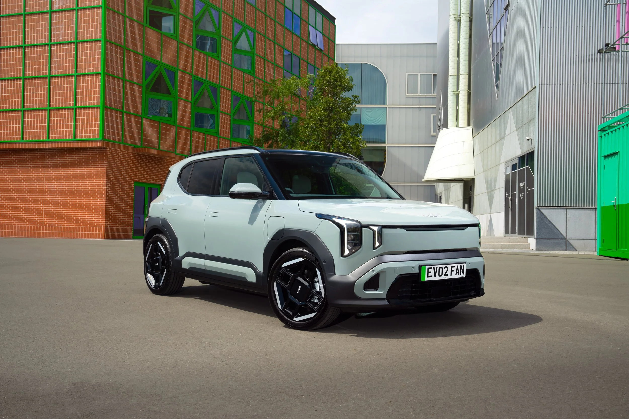 EV2 'GT-Line S' 61.0kWh FWD - Moonlight Mint (3).jpg