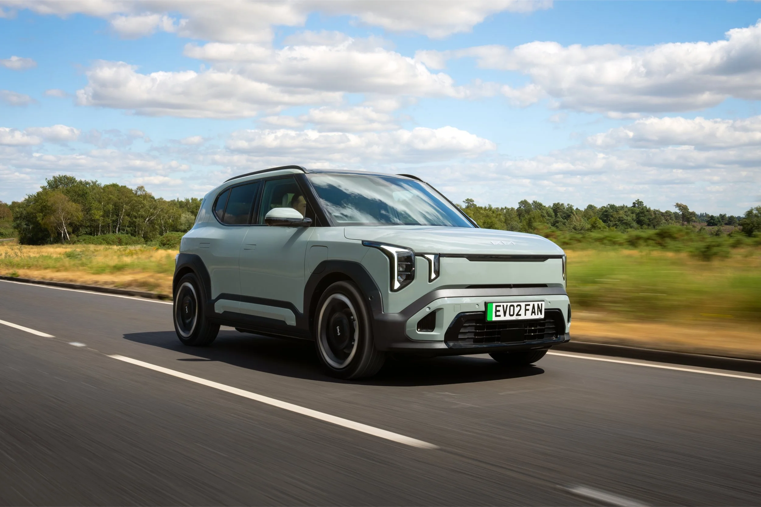 EV2 'GT-Line S' 61.0kWh FWD - Moonlight Mint (9).jpg