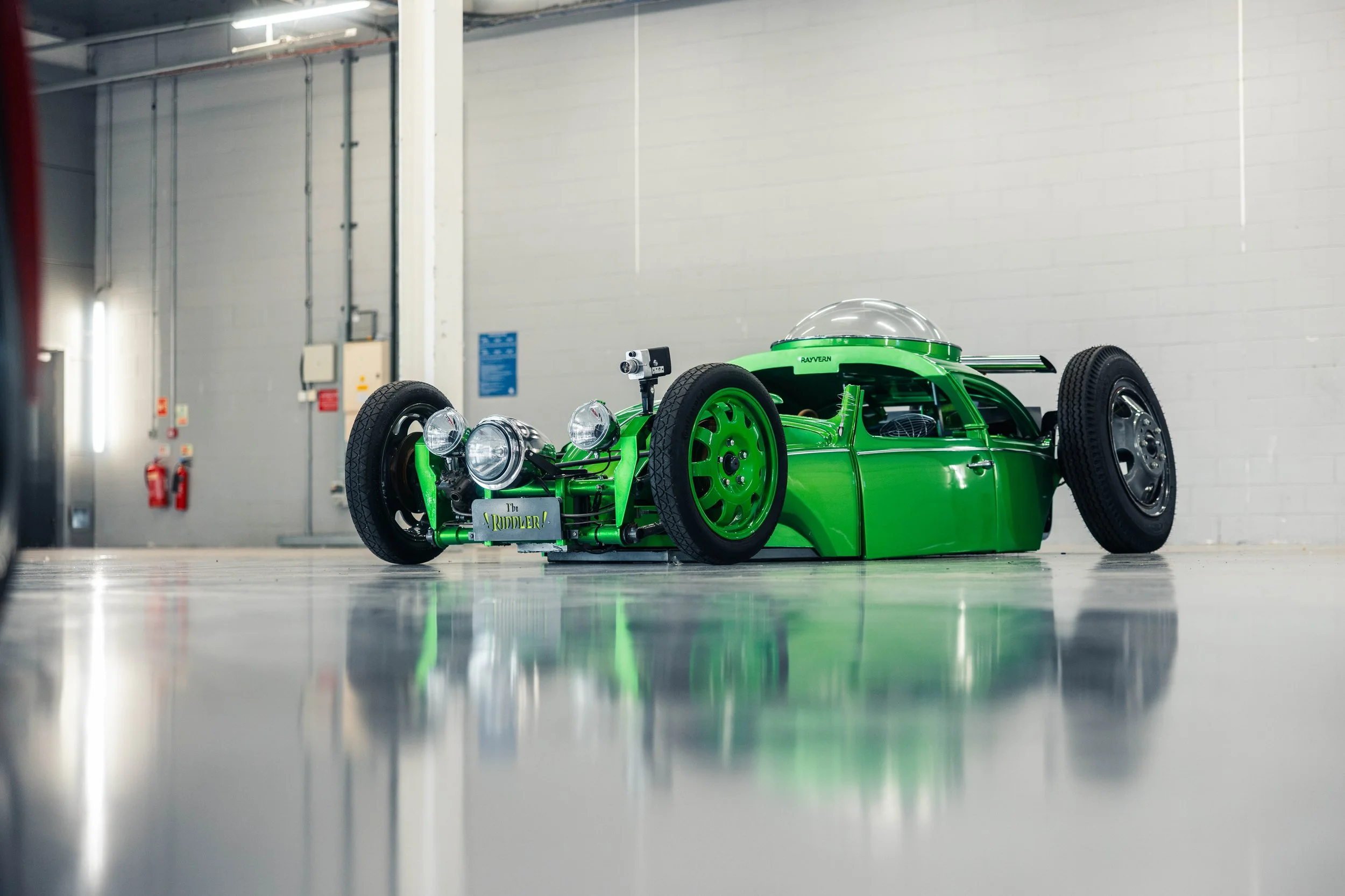 1972 Volkswagen Beetle built by Ray Ramsey-2.jpg