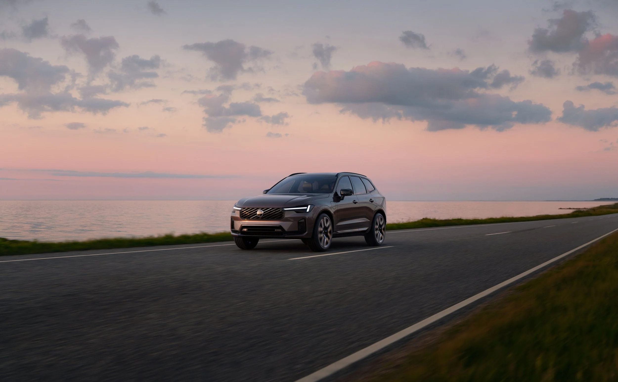 The_New_Volvo_XC60_The_Road_Ahead.jpg