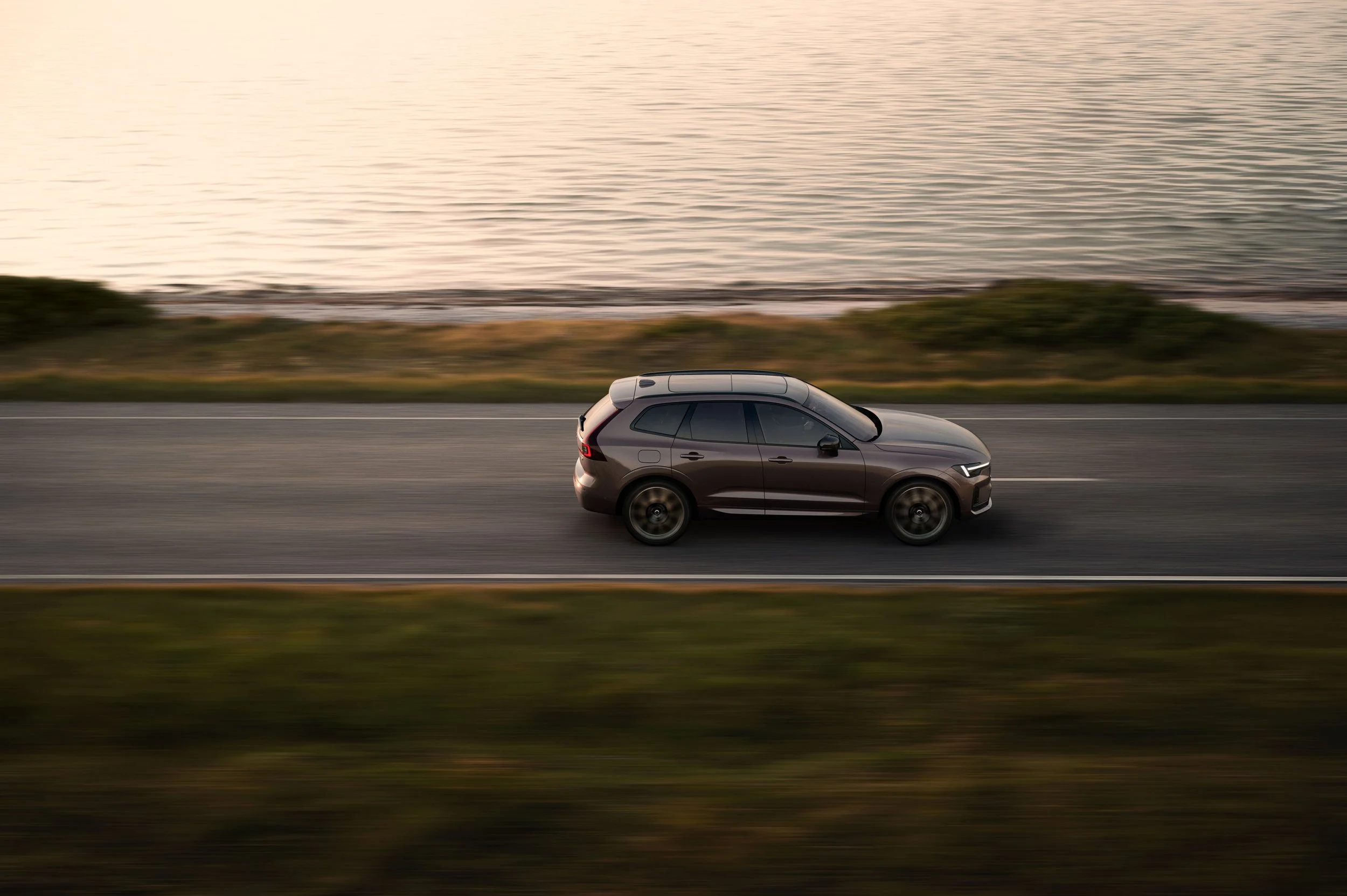 The_New_Volvo_XC60_The_Road_Ahead3.jpg