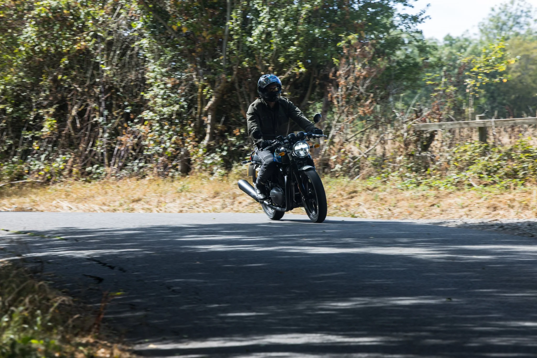 650 RE-11.jpg