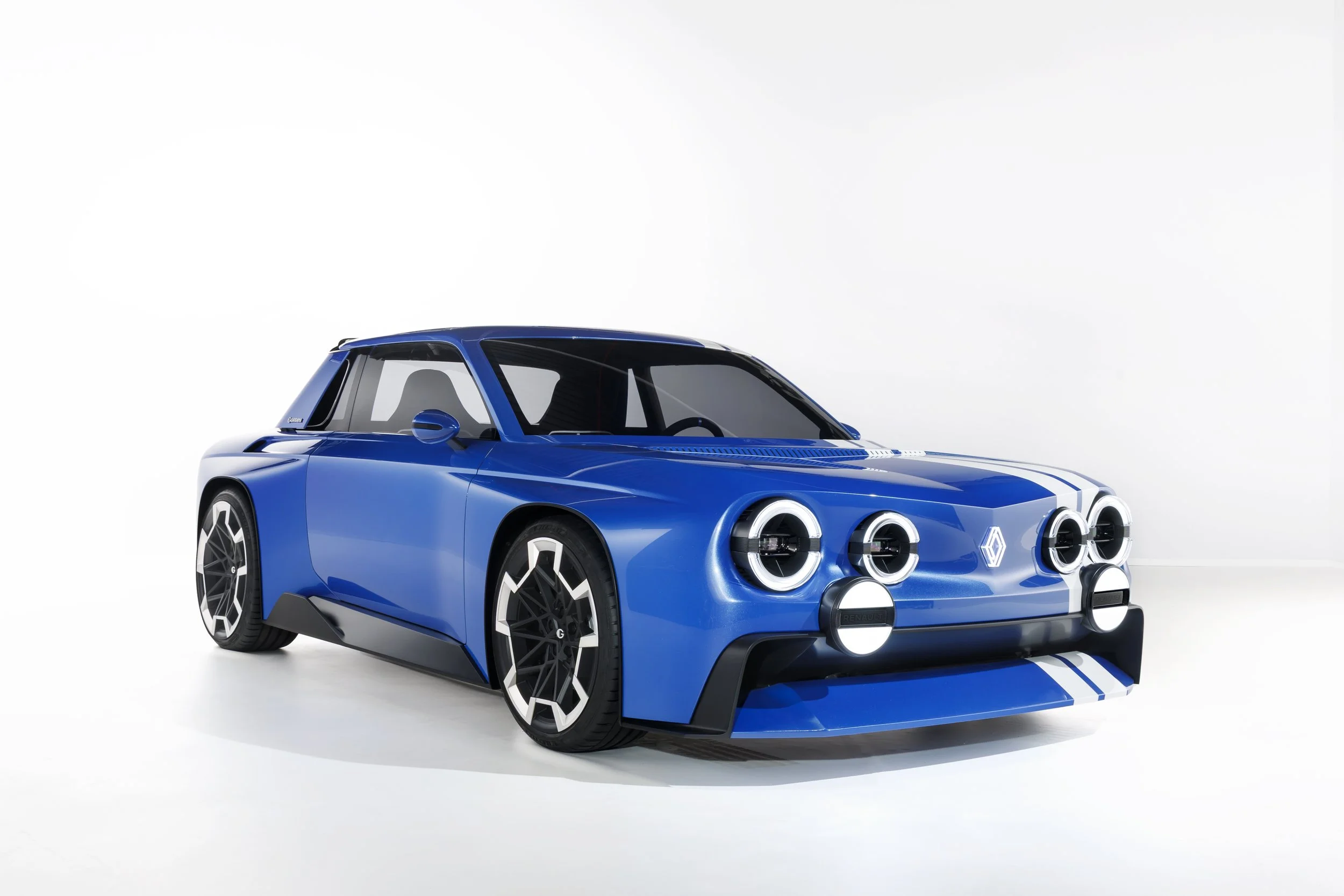 Renault 8 Gordini Concept reinterprets a 1960s classic